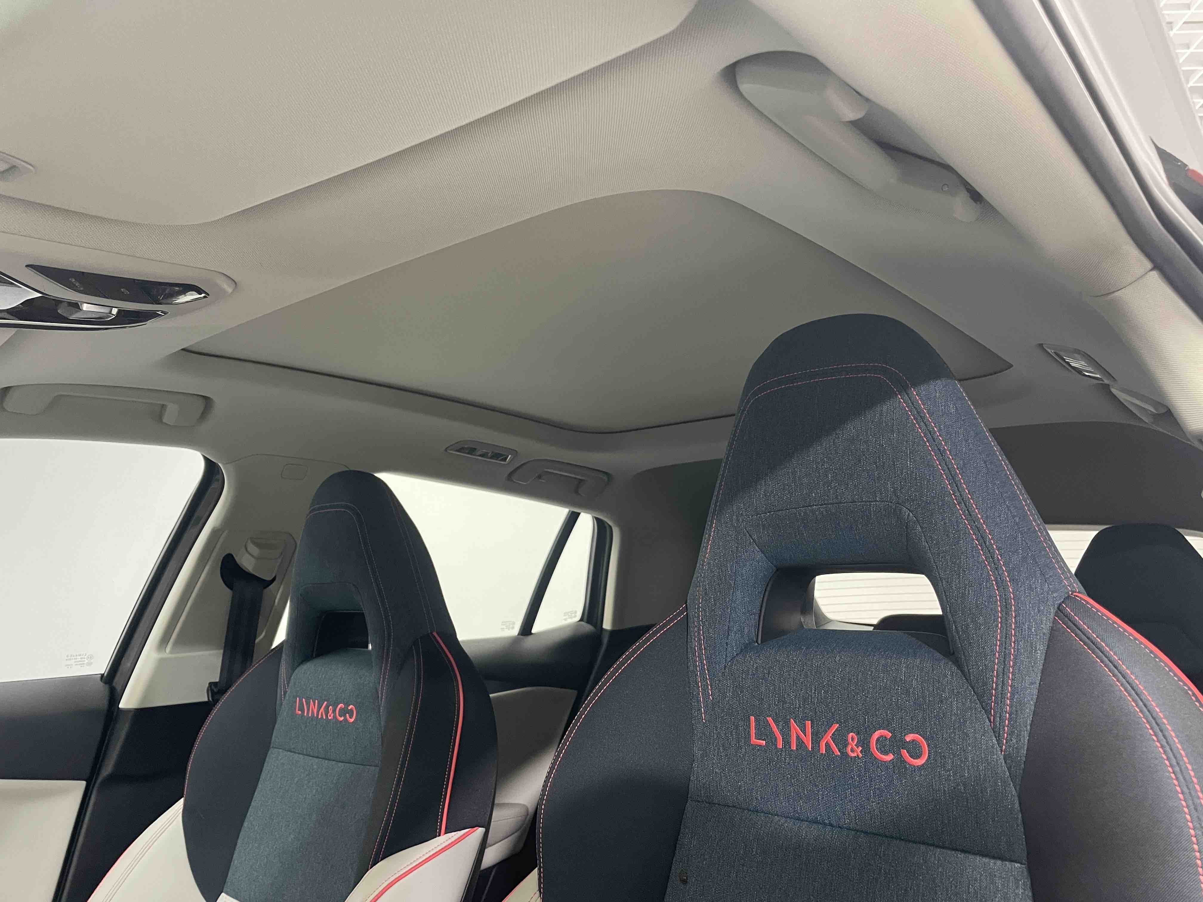 Lynk & Co 06 2021 #20 Lynk & Co 06 2021 car image #20