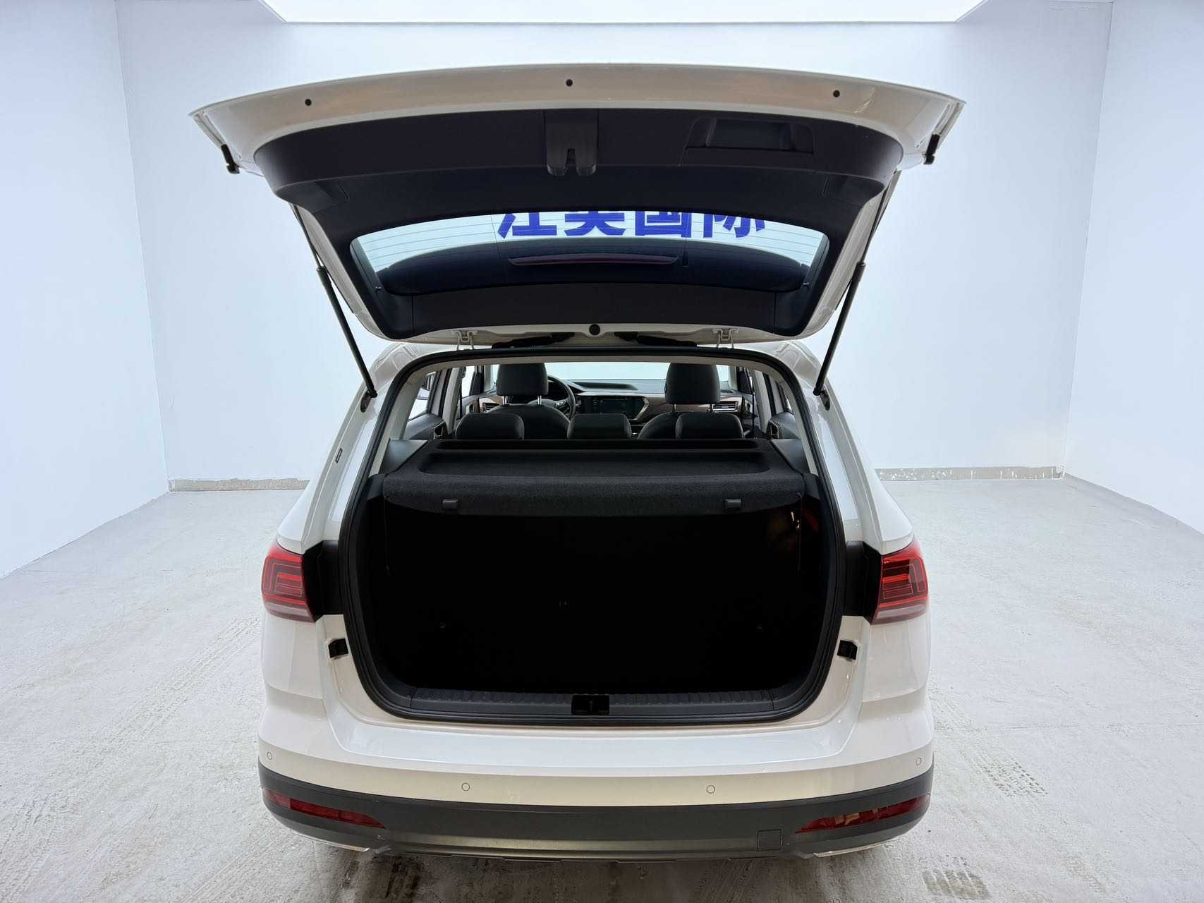 Volkswagen Tharu 2021 #20 Volkswagen Tharu 2021 car image #20