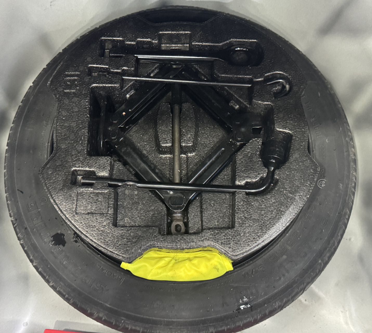 Hyundai Elantra 2021 immagine di auto #20