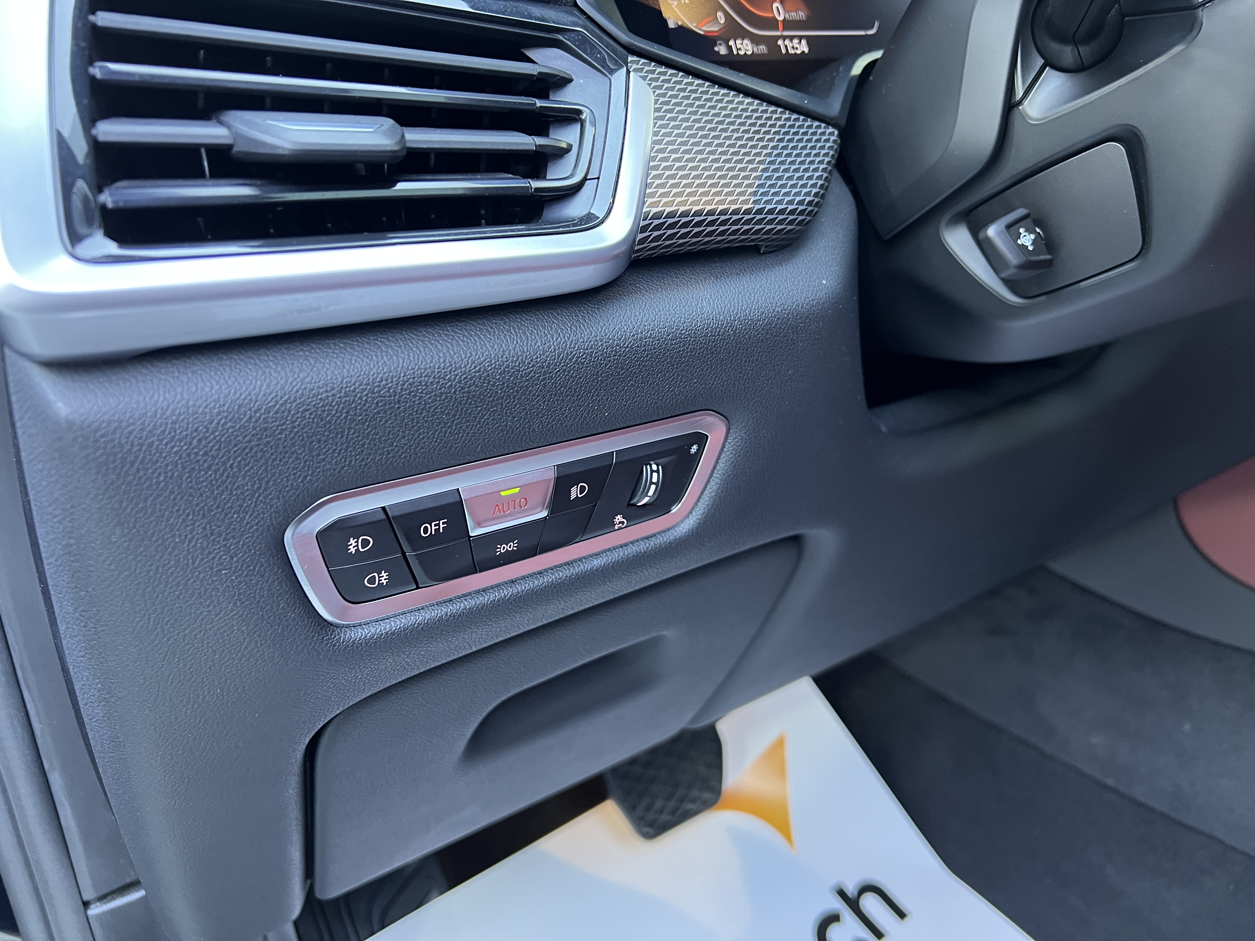 BMW X6 2022 car image #20