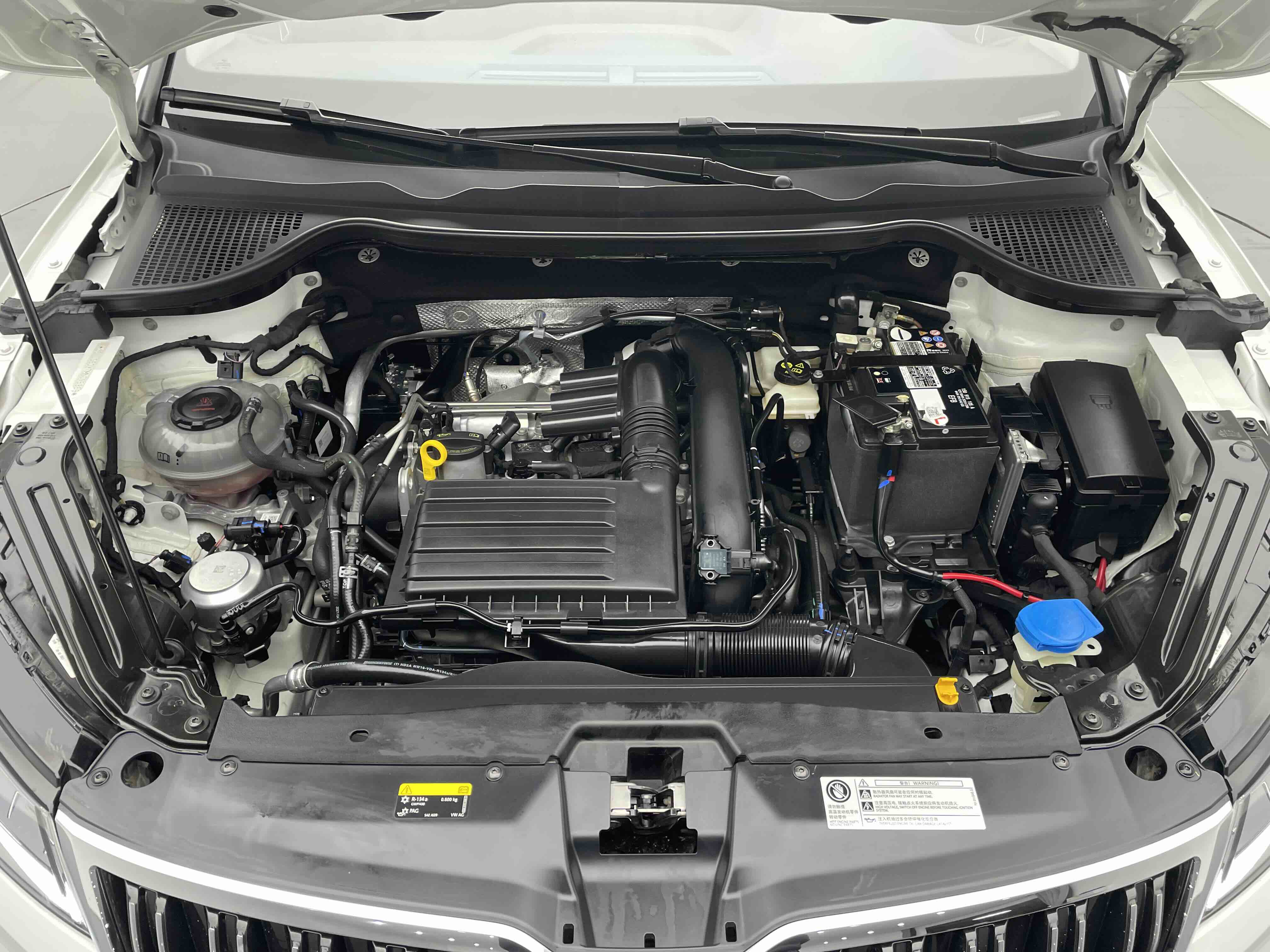 Skoda Karoq 2021 изображение автомобиля #20