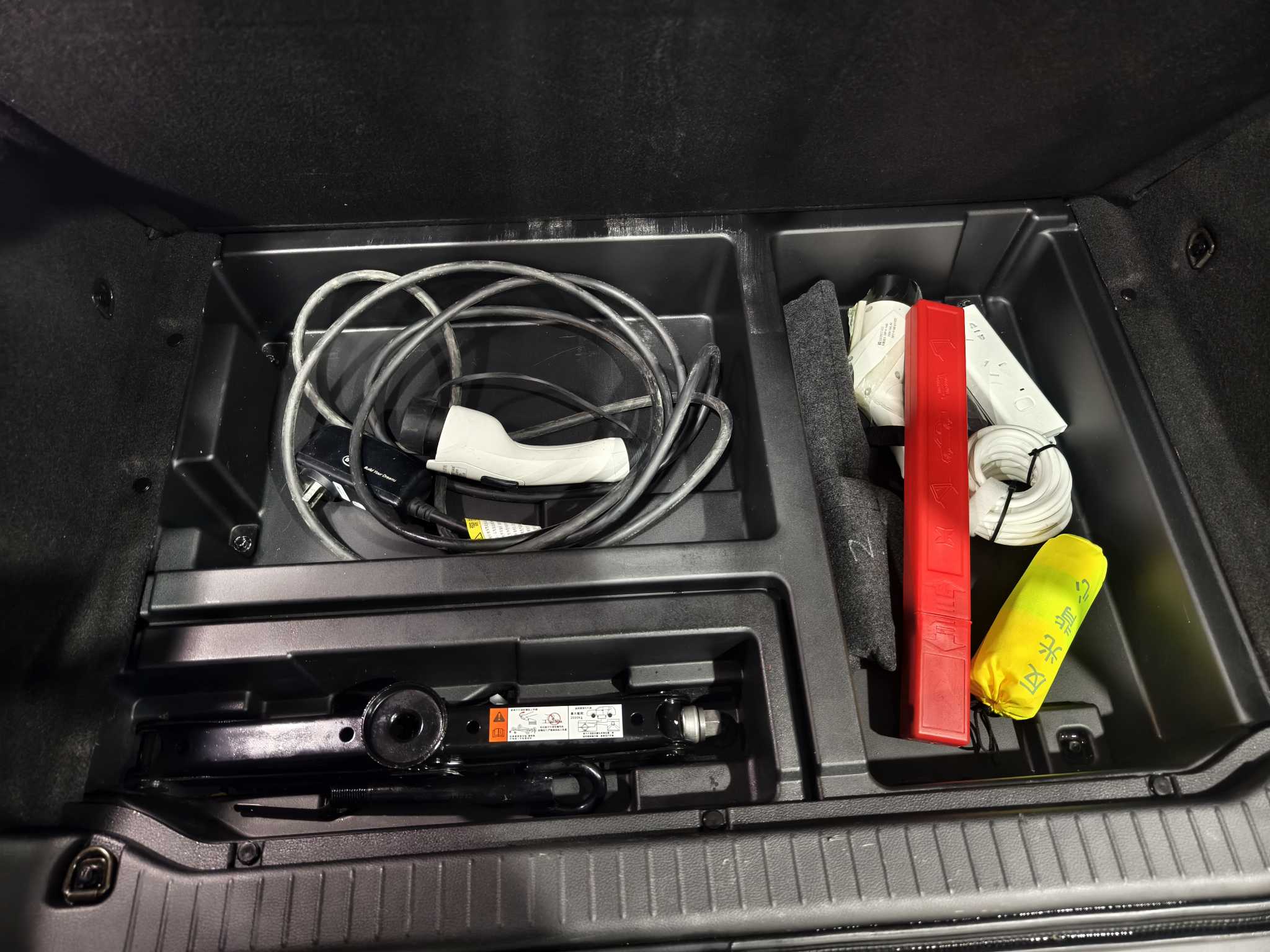 BYD Yuan Pro 2022 immagine di auto #20