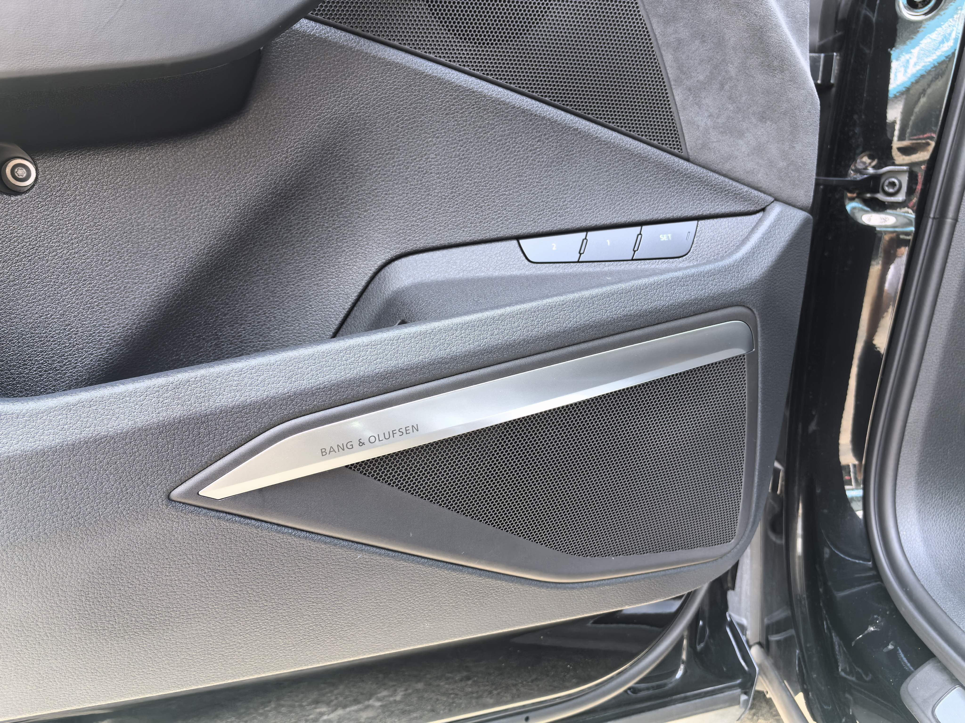 Audi e-tron (Imported) 2022 car image #20