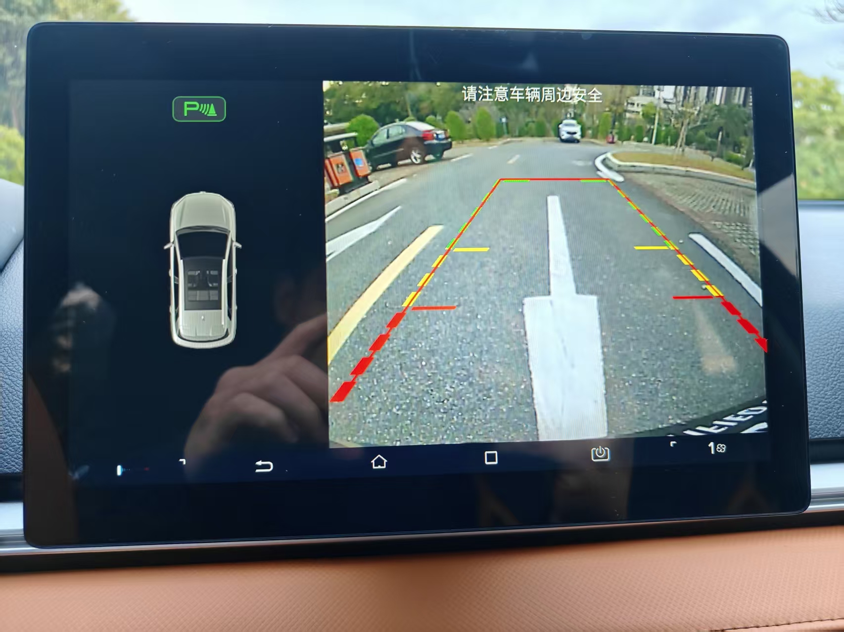 BYD e2 2021 изображение автомобиля #20