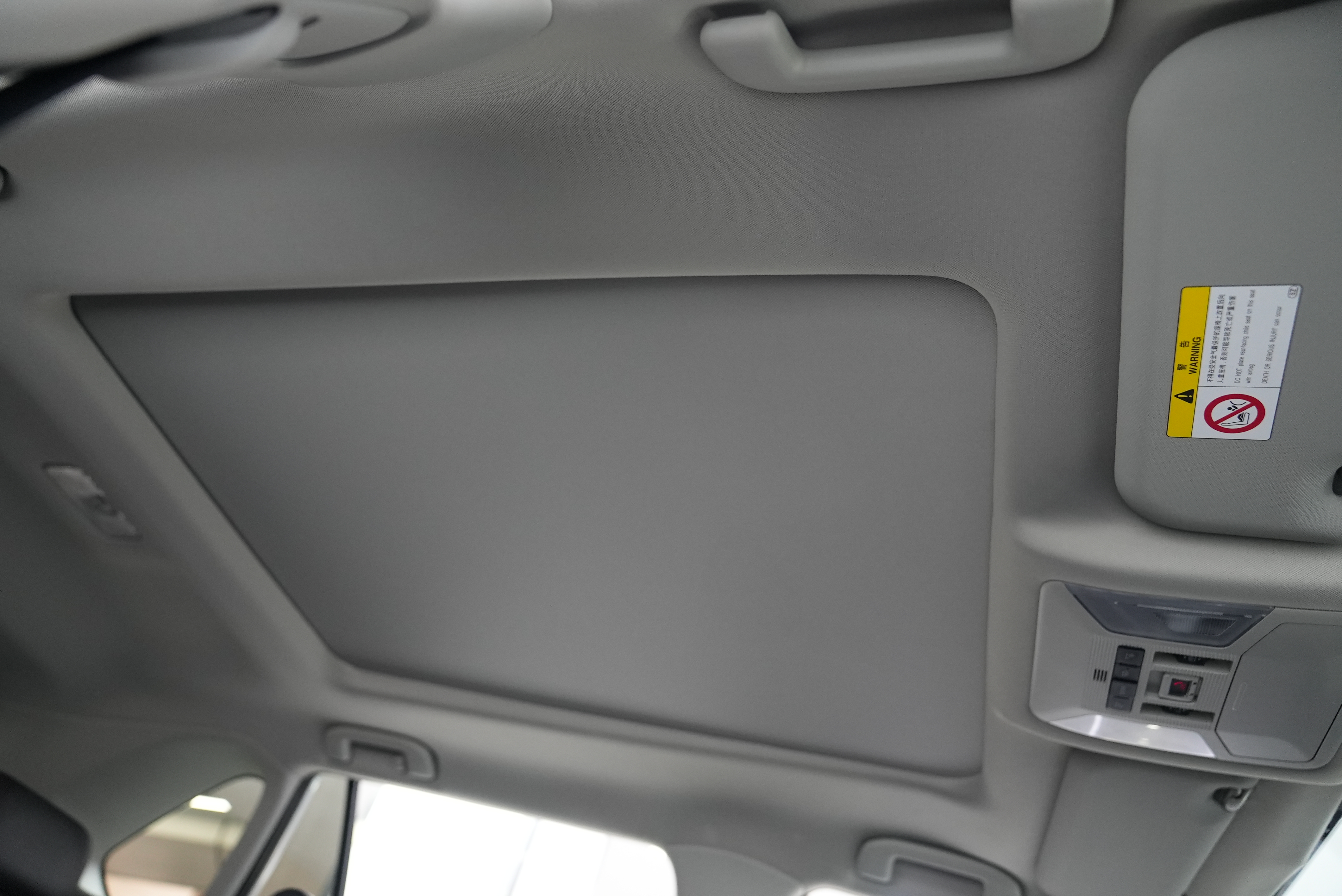 Toyota RAV4 Hybird E+ 2021 immagine di auto #20