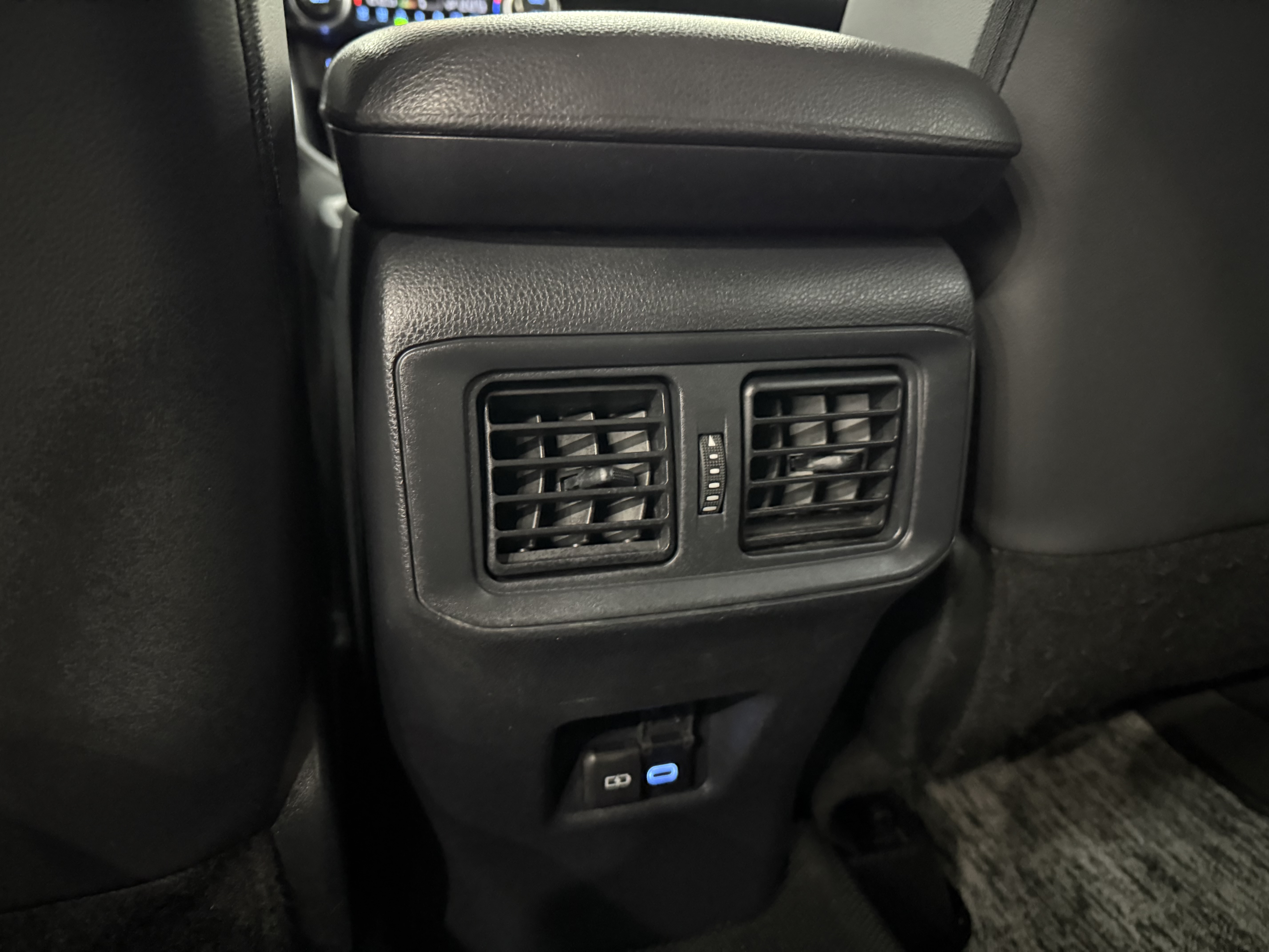 Toyota RAV4 Hybird E+ 2022 car image #20