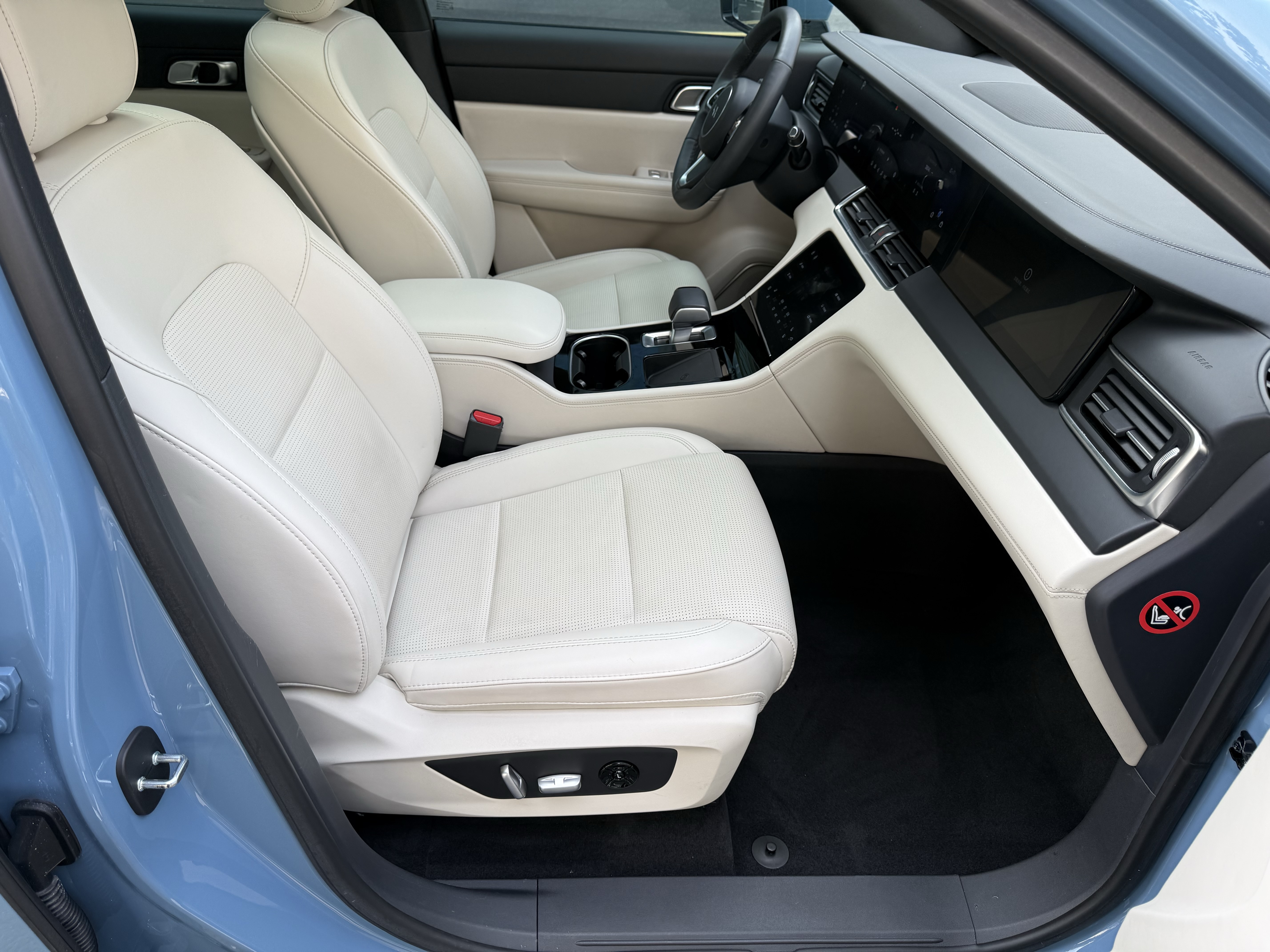 理想汽车 理想ONE 2022 汽车图片 #20