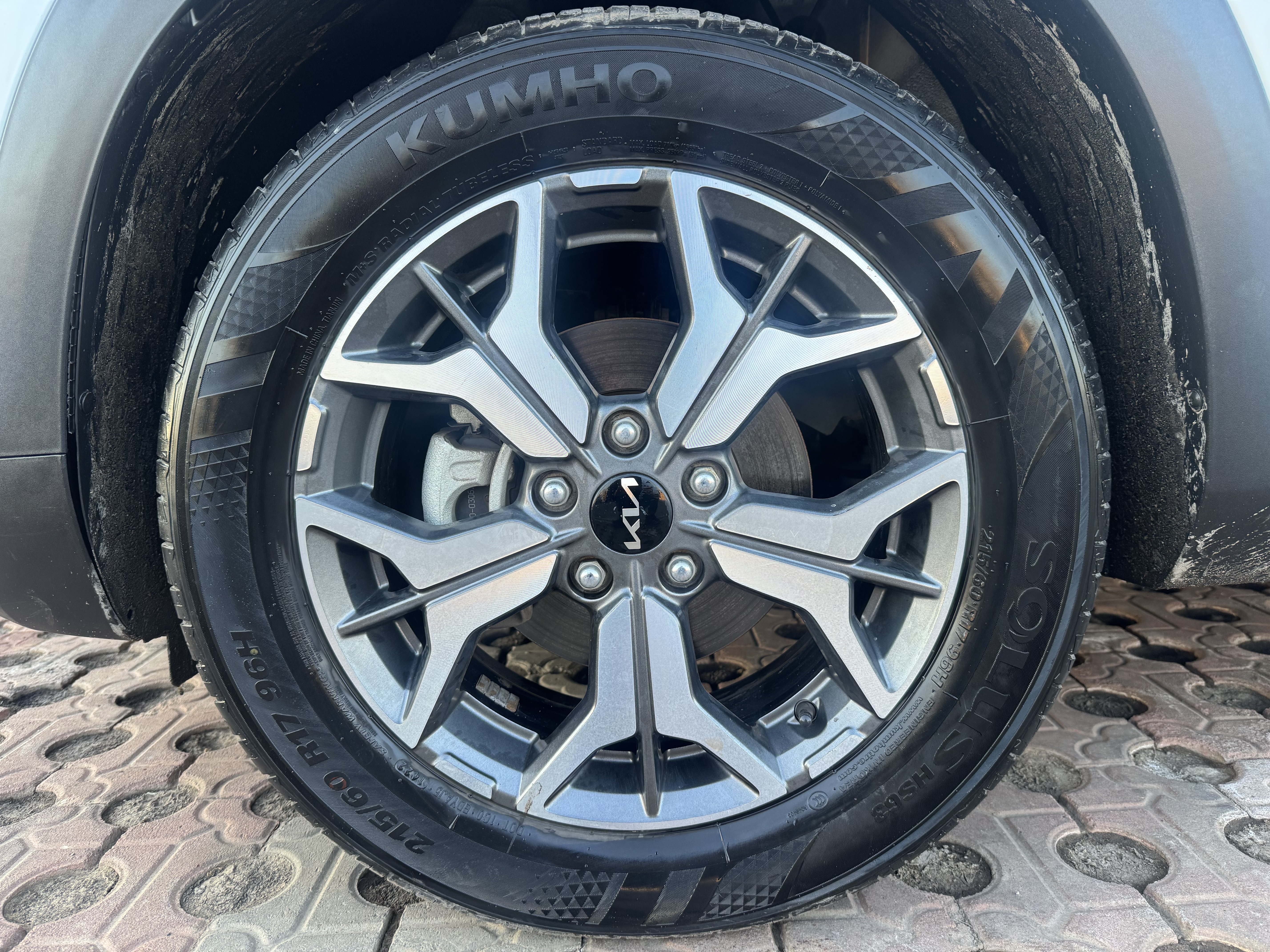 Kia Stonic 2022 изображение автомобиля #20