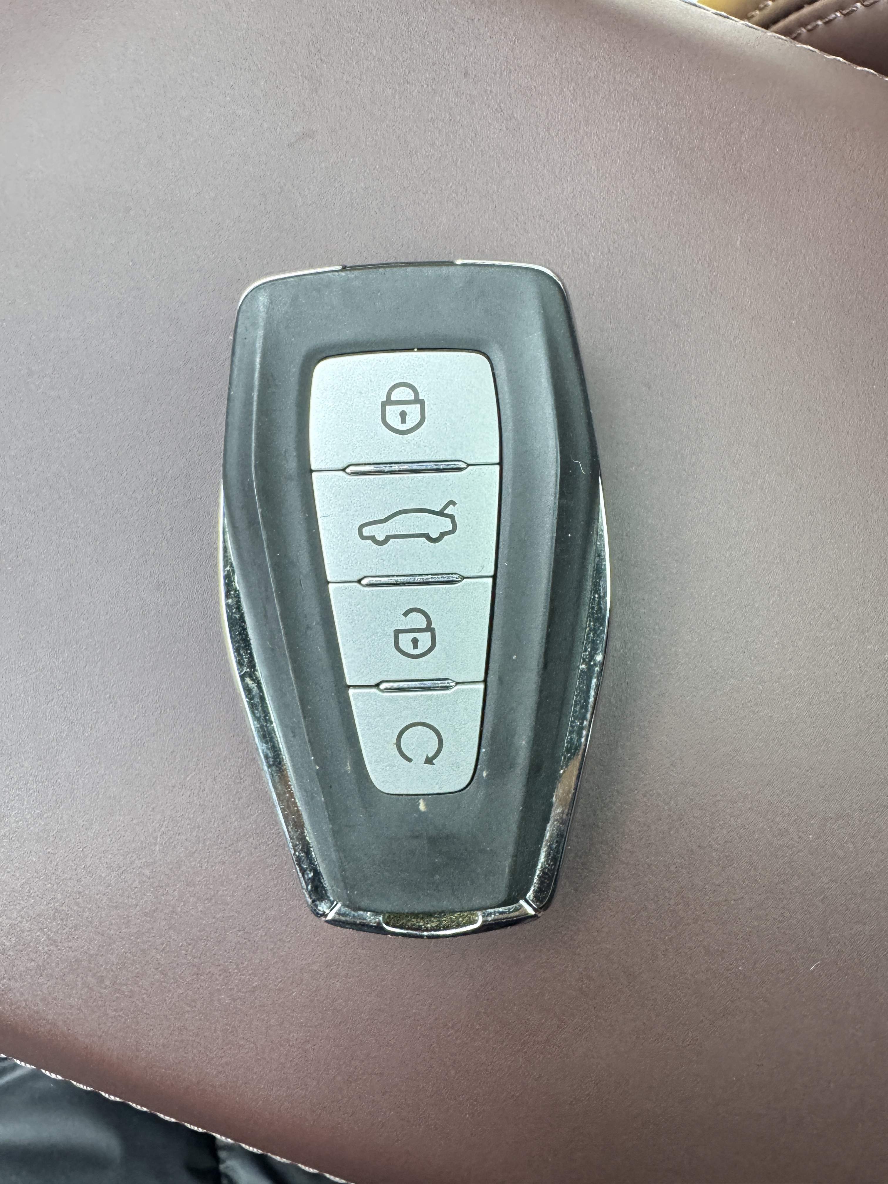GEELY Monjaro 2023 car image #20
