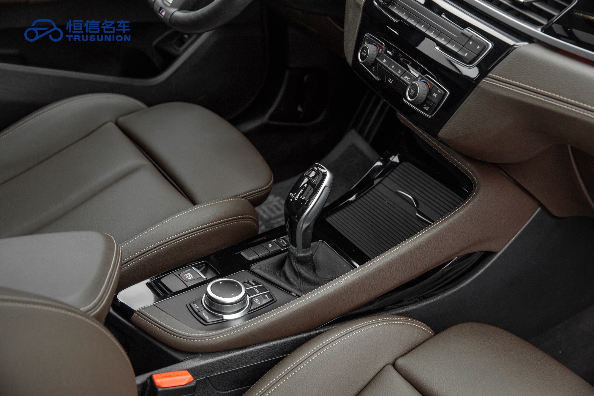 BMW X2 2021 car image #20