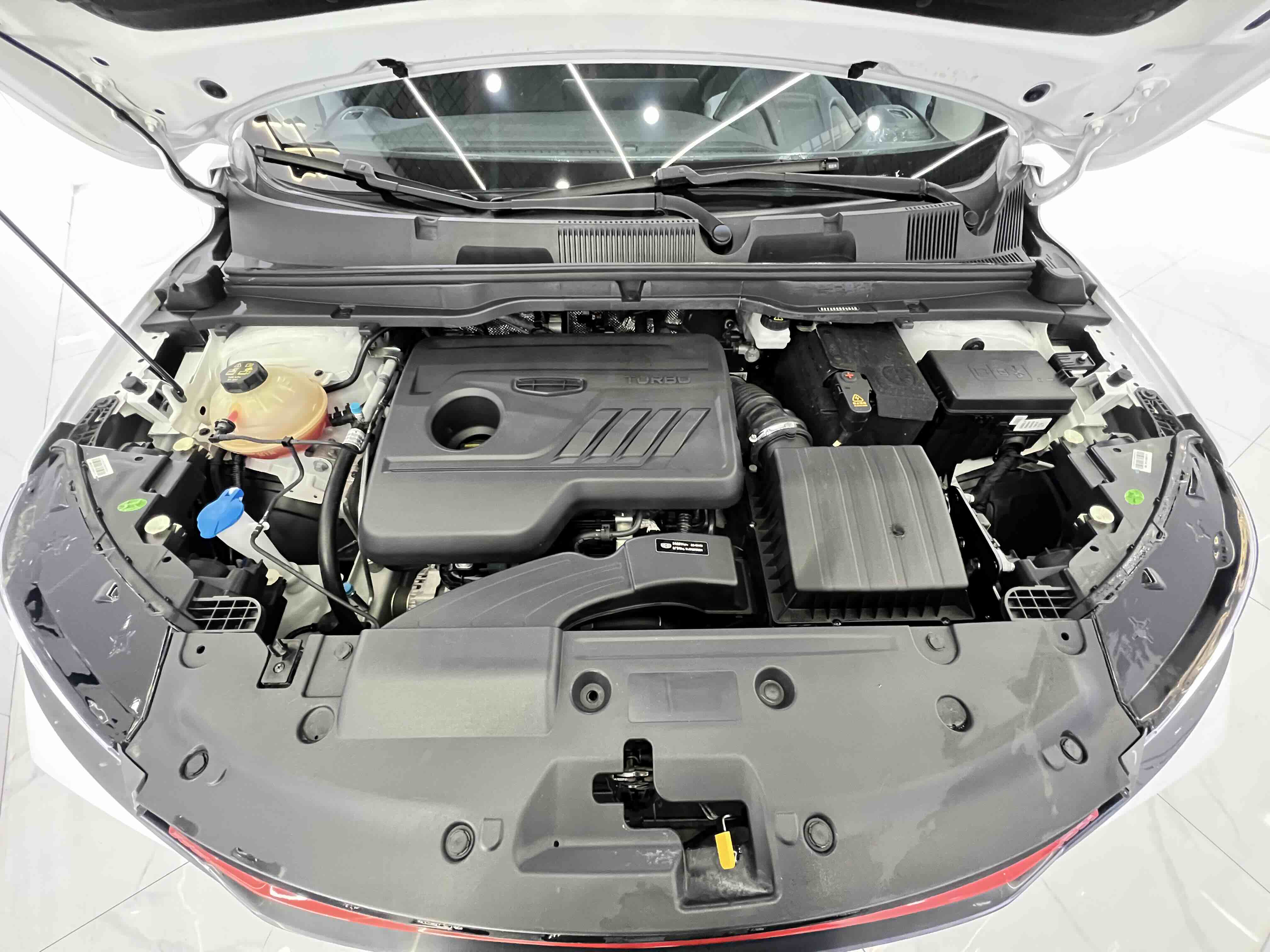 GEELY Coolray 2022 #20 GEELY Coolray 2022 car image #20