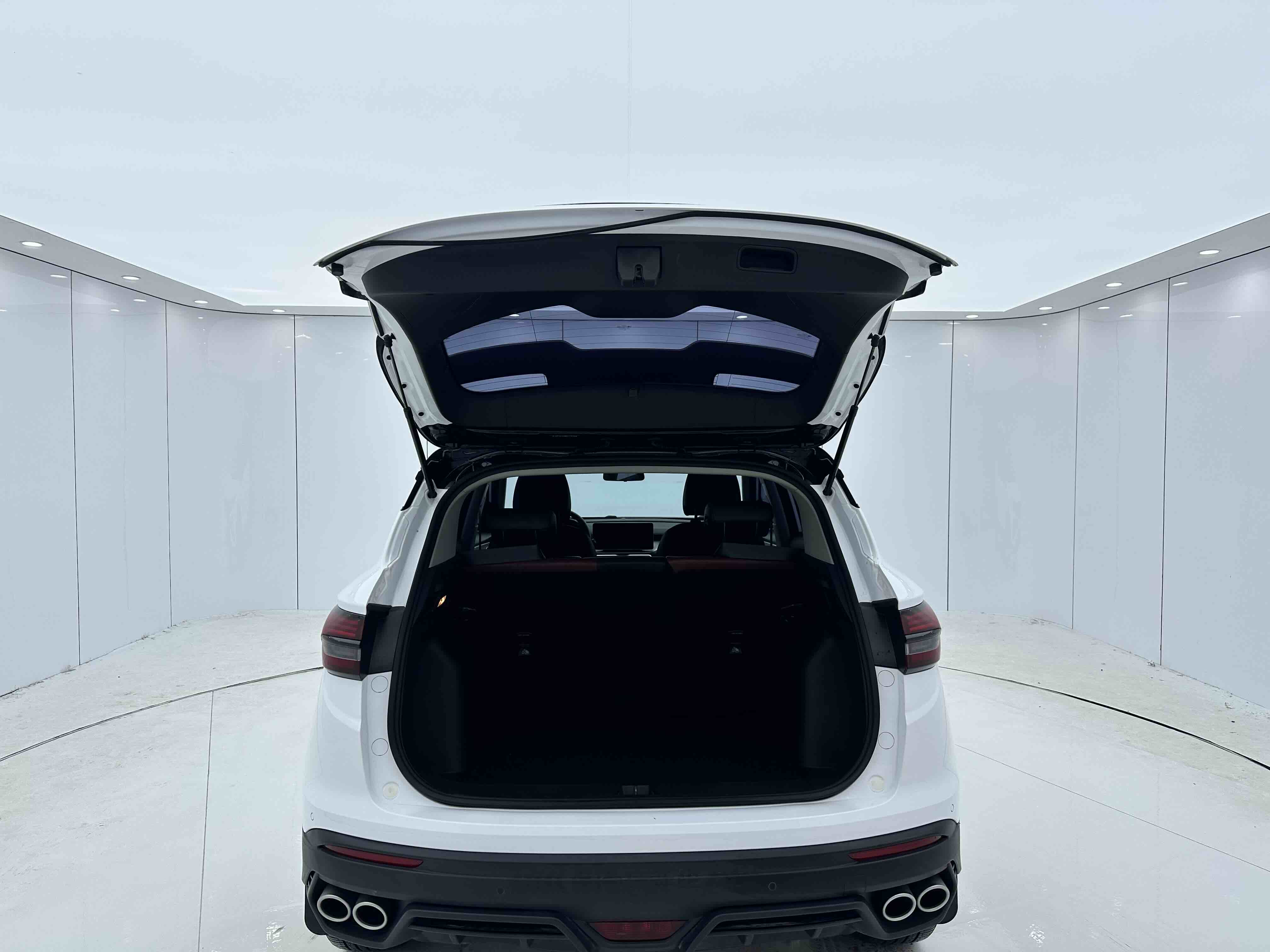 GEELY Coolray 2022 #20 GEELY Coolray 2022 car image #20
