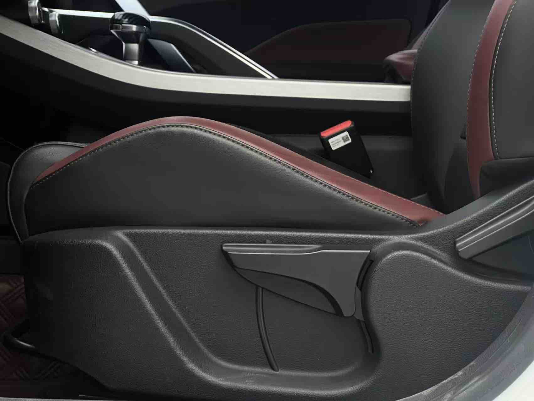 GEELY Coolray 2022 #20 GEELY Coolray 2022 car image #20