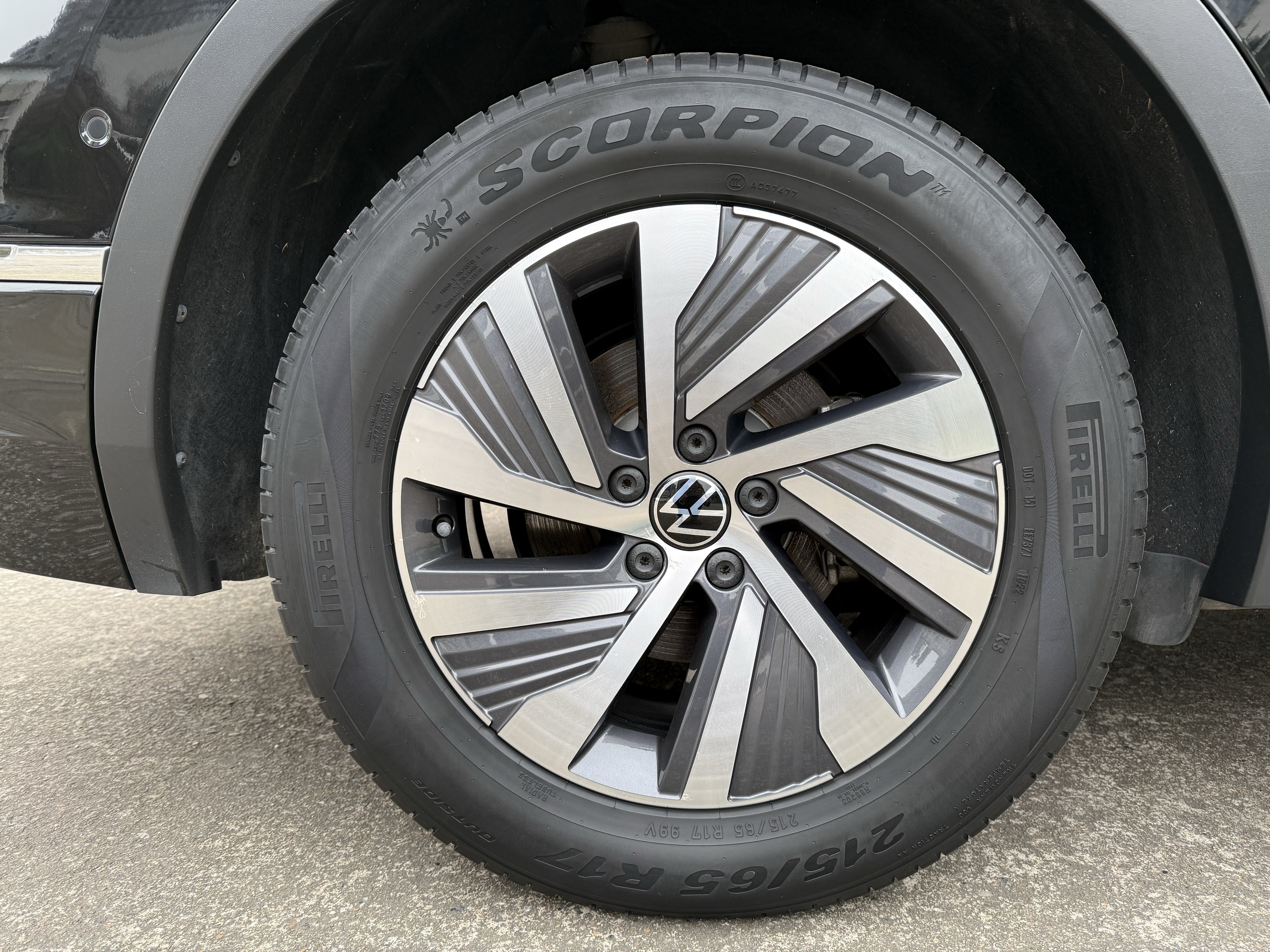 Volkswagen Tiguan L New Energy 2022 изображение автомобиля #20