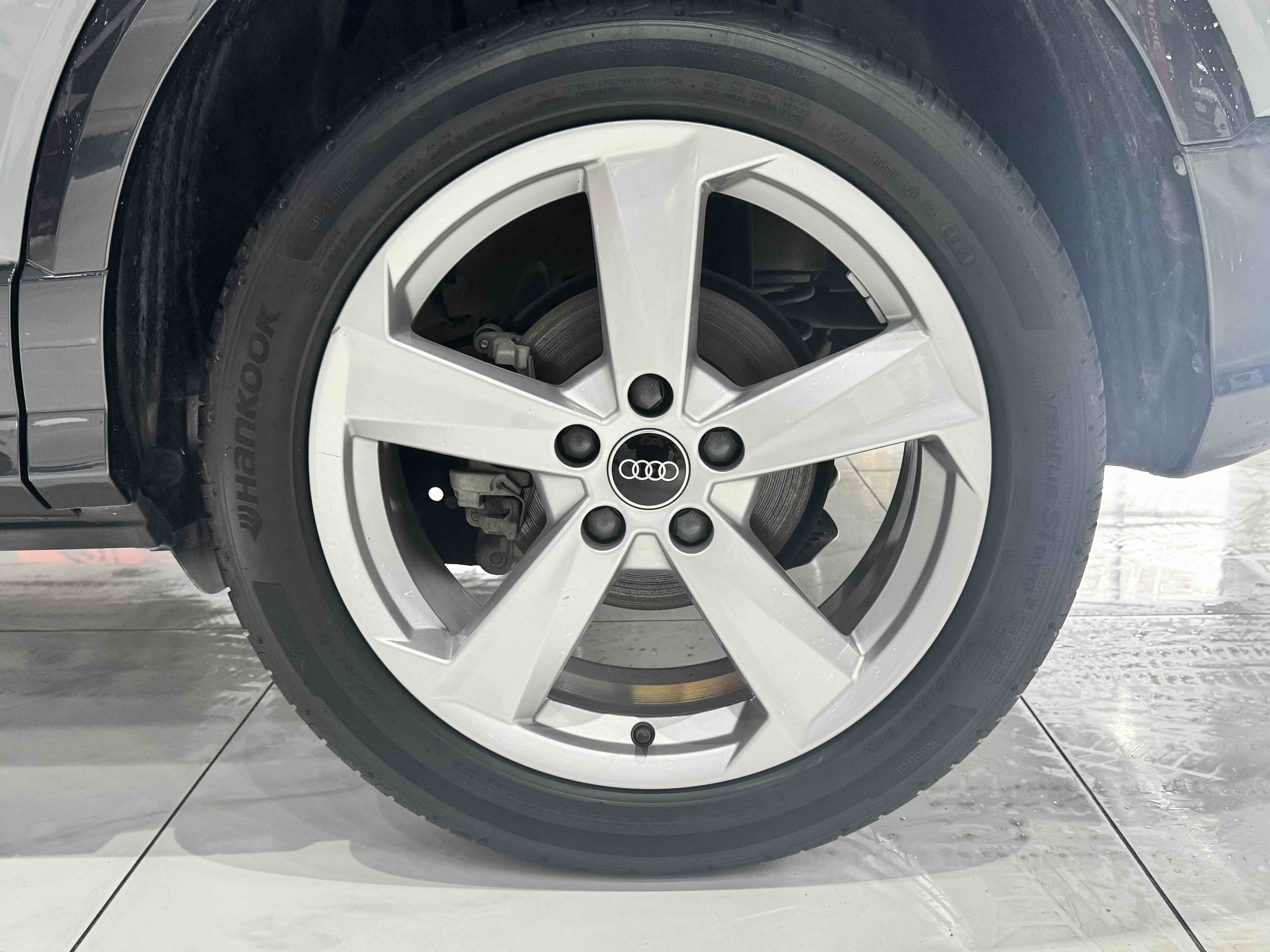 Audi Q2L 2022 imagen de coche #20