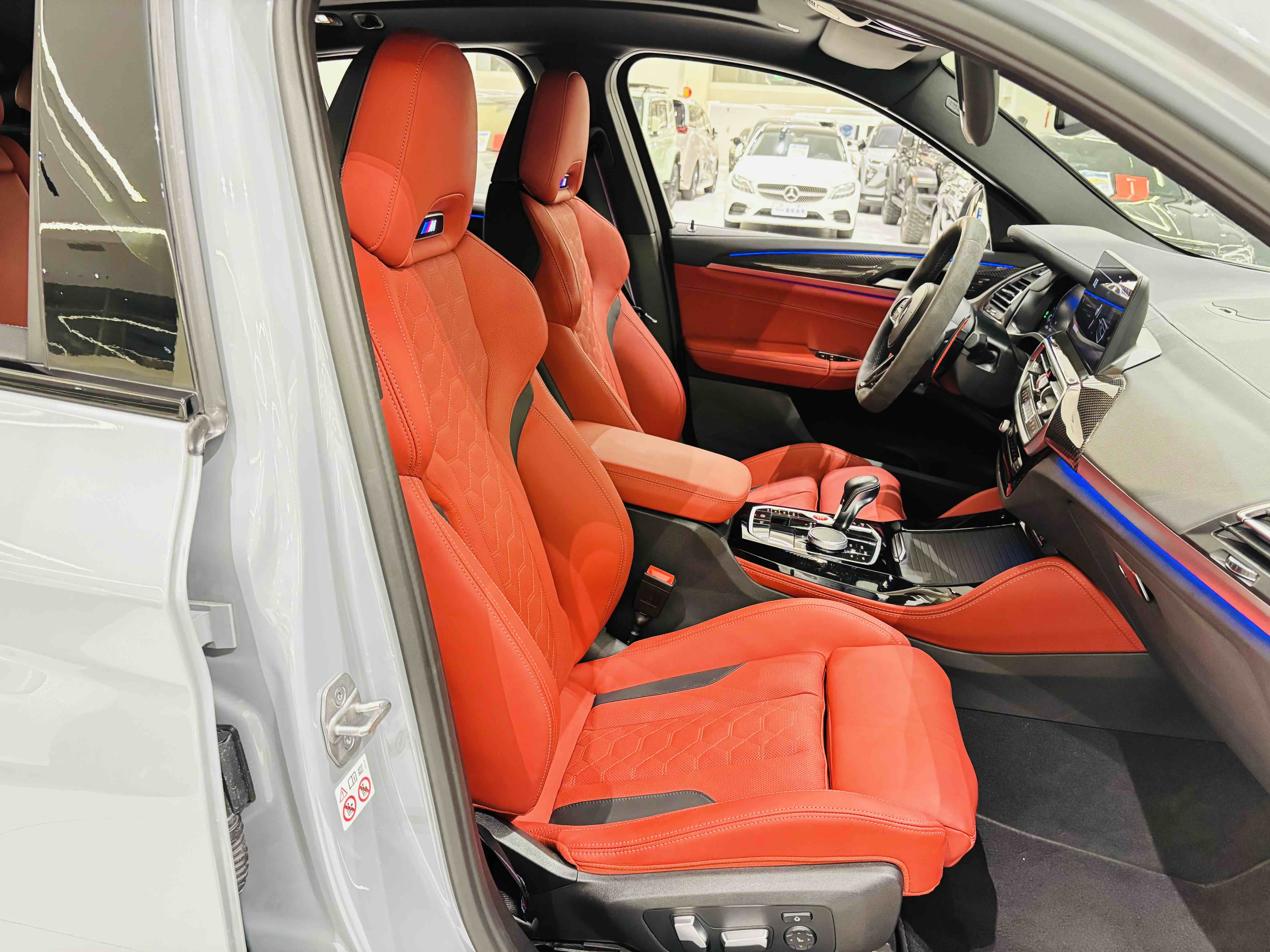 BMW X4 M 2022 car image #20