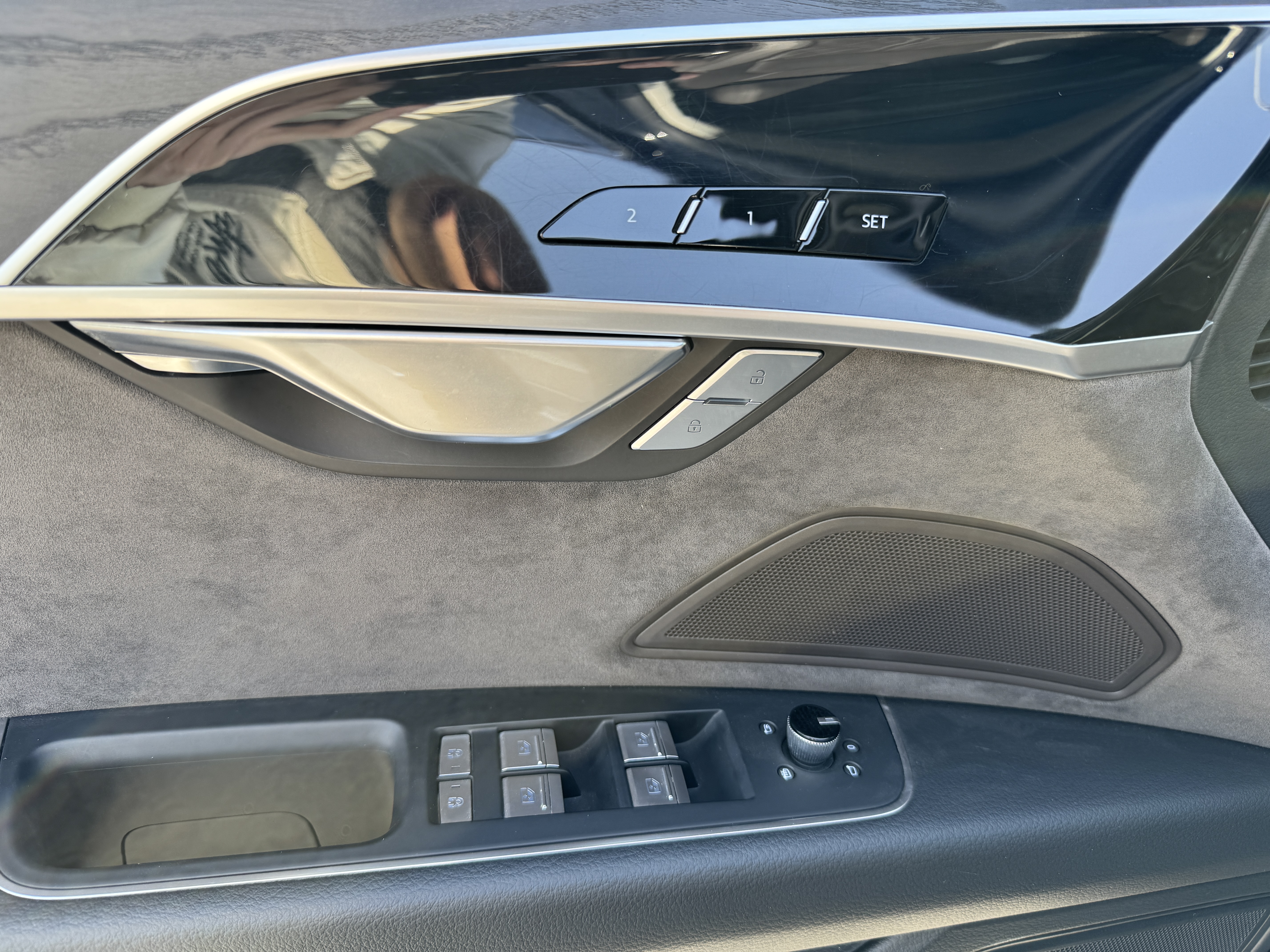 Audi A8 2022 car image #20