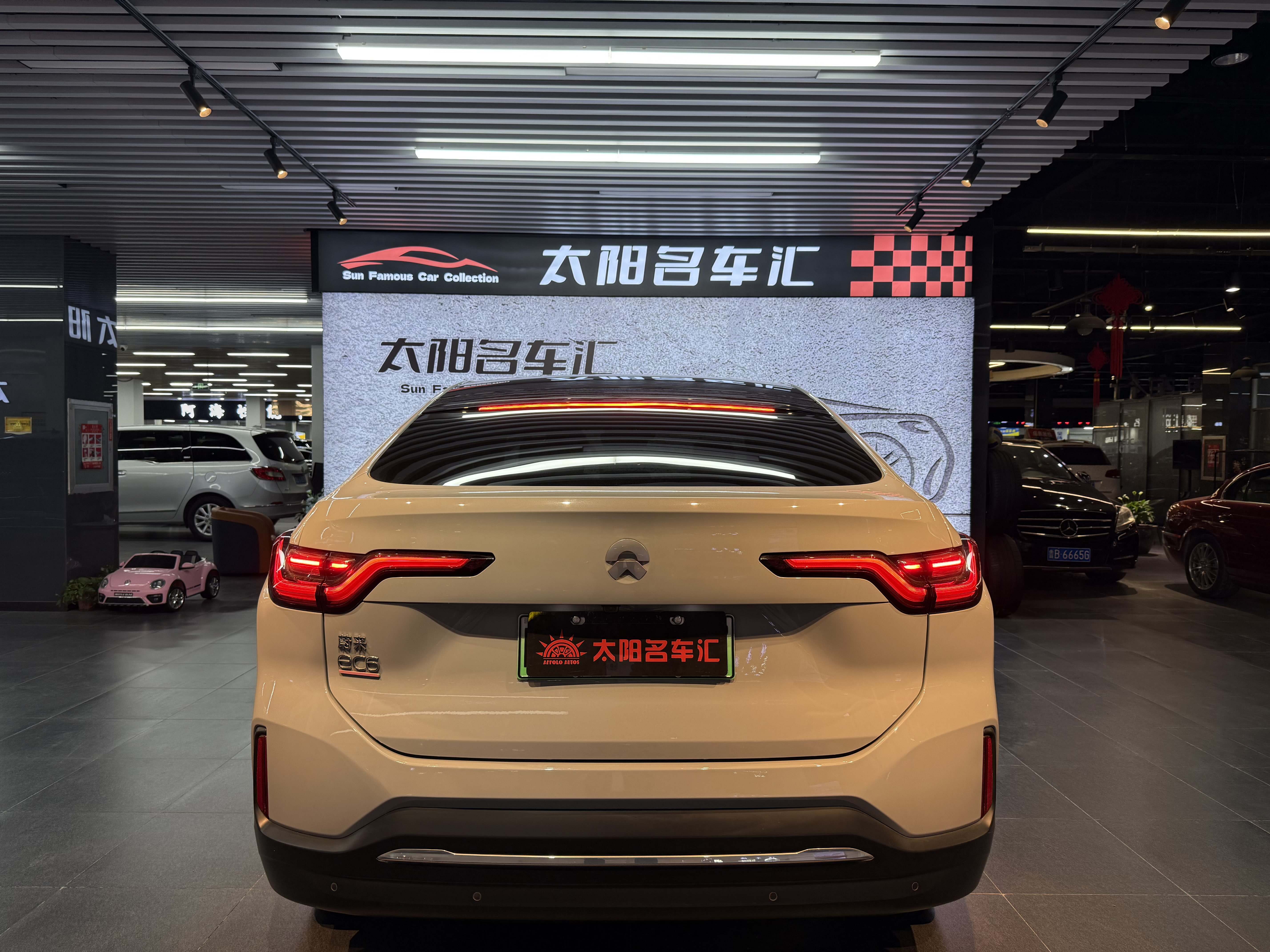 蔚来 蔚来EC6 2022 汽车图片 #20