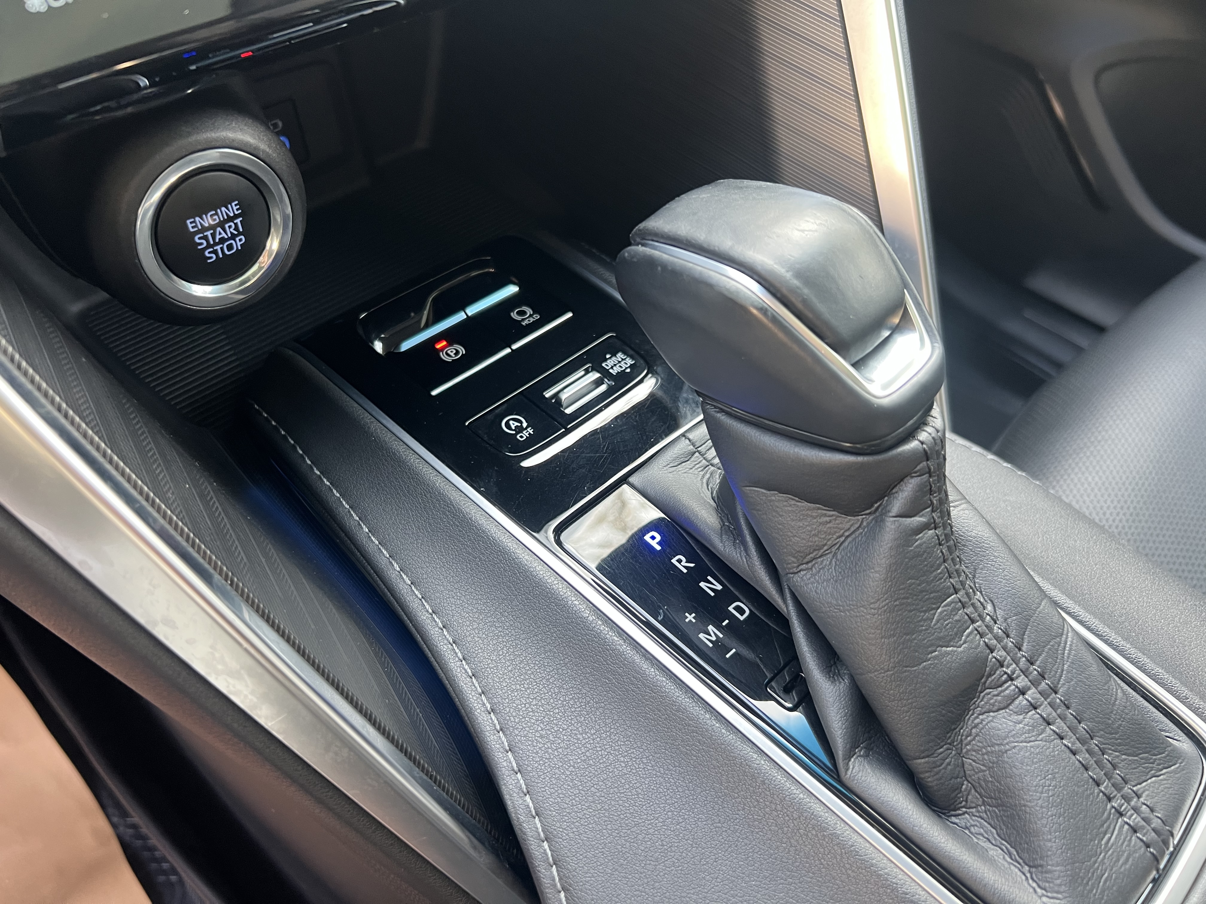 Toyota Harrier 2022 #20 Toyota Harrier 2022 car image #20