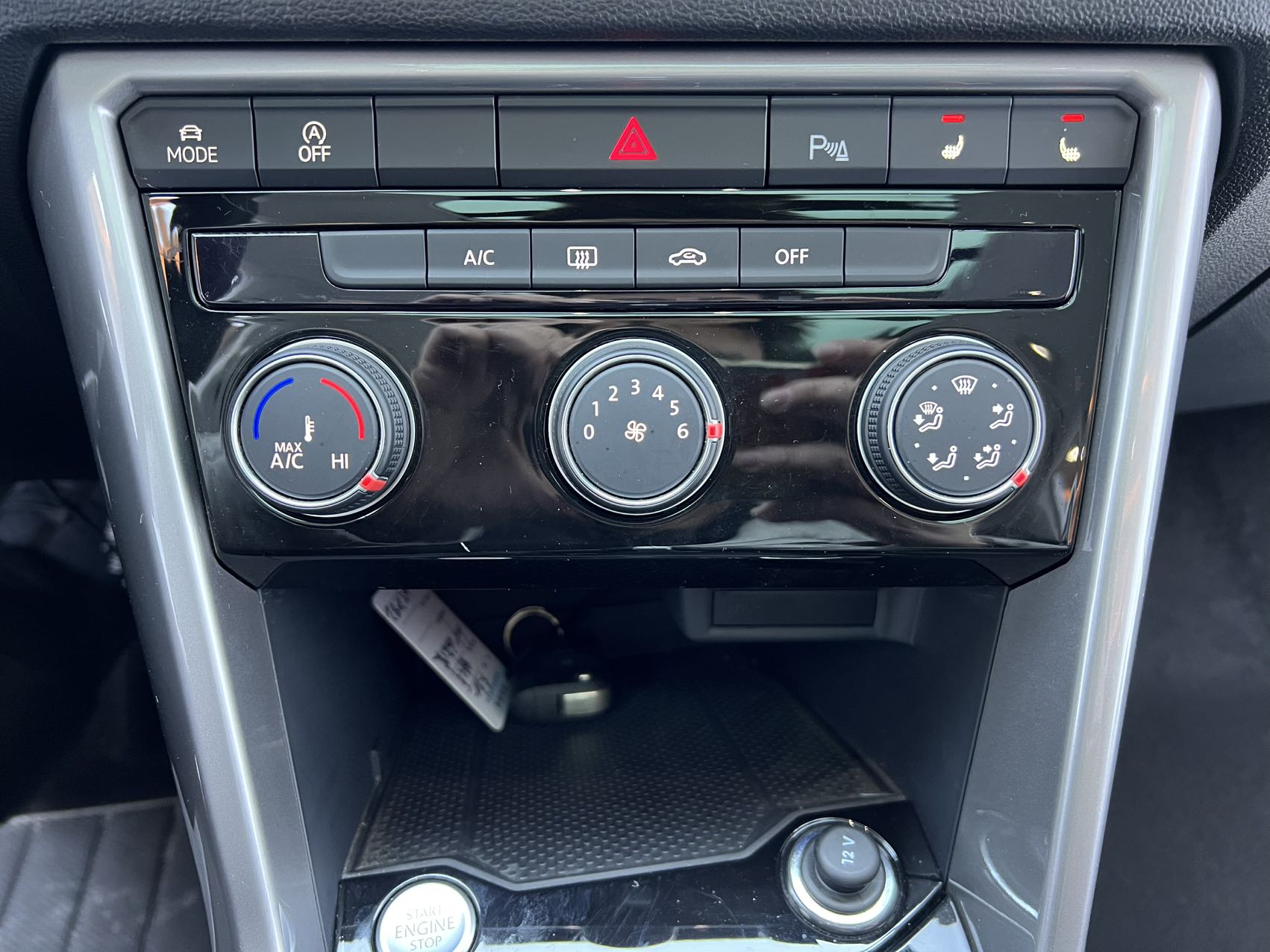T-Roc 2023 car image #20