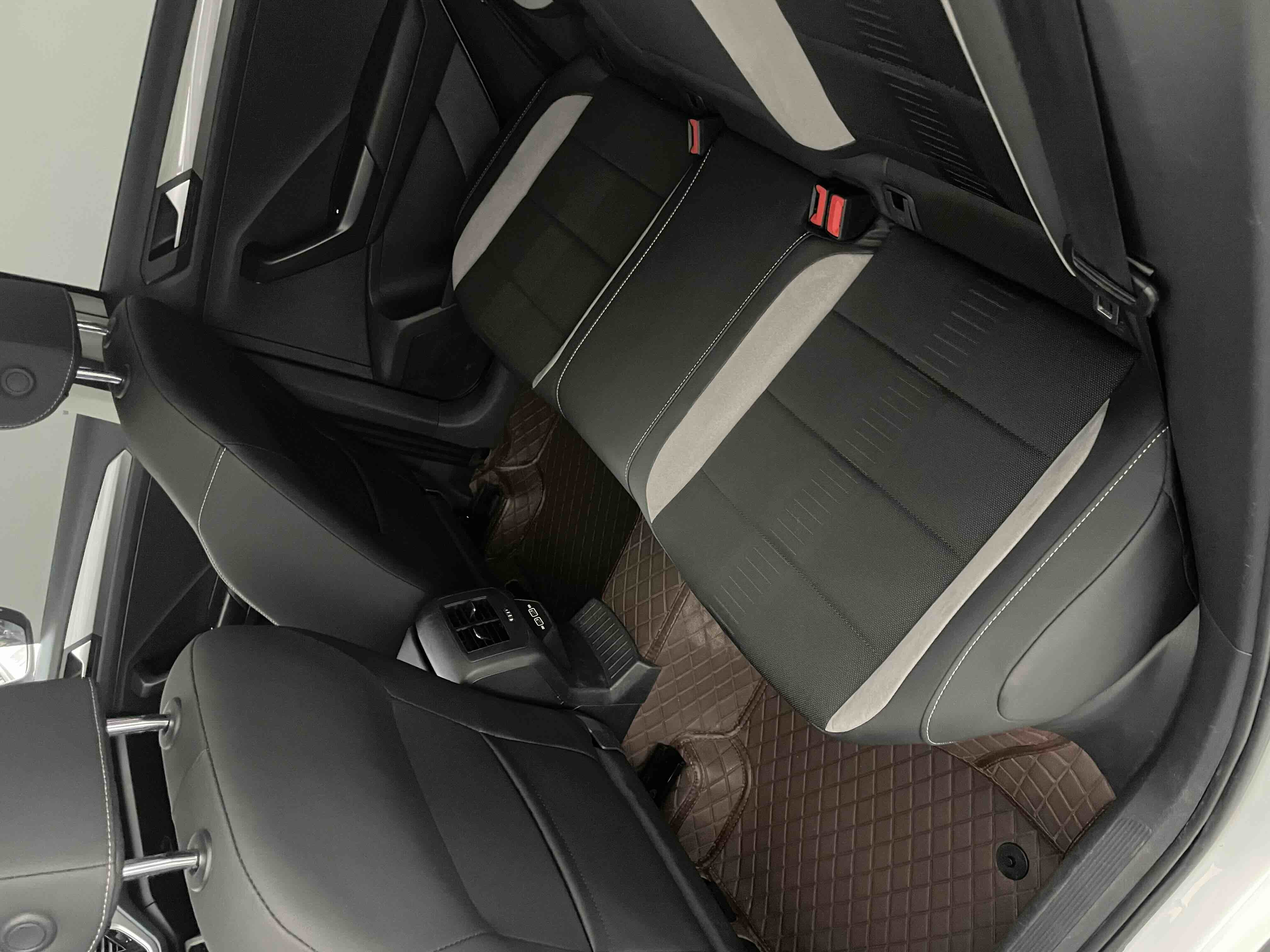 T-Roc 2022 car image #20