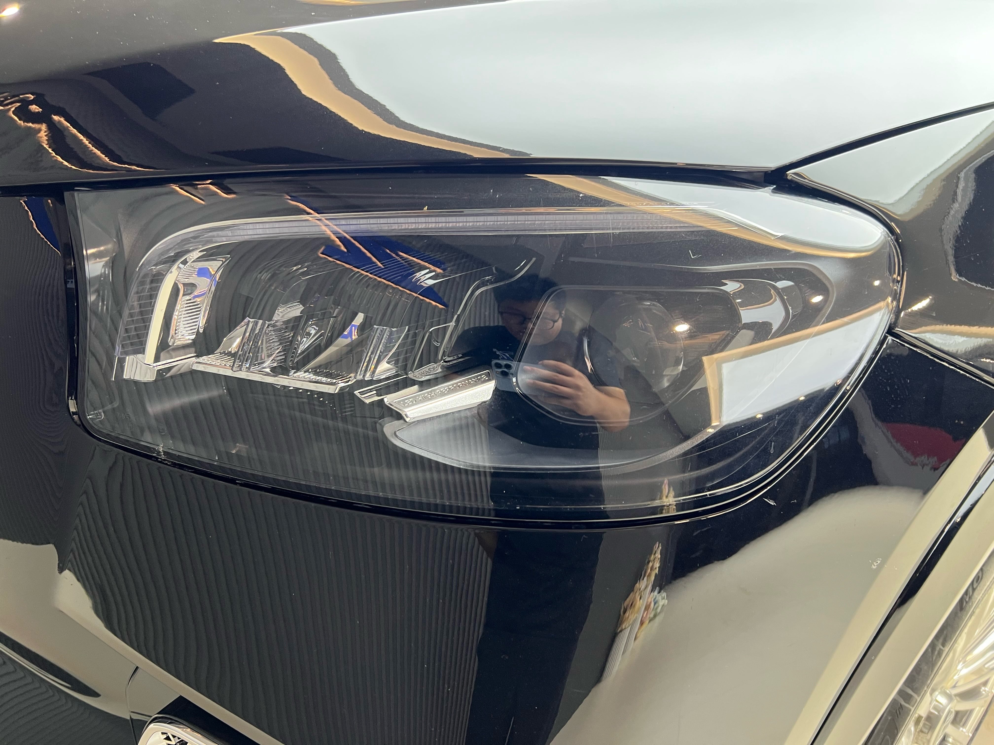 Mercedes-Benz GLS Class 2023 #20 Mercedes-Benz GLS Class 2023 car image #20