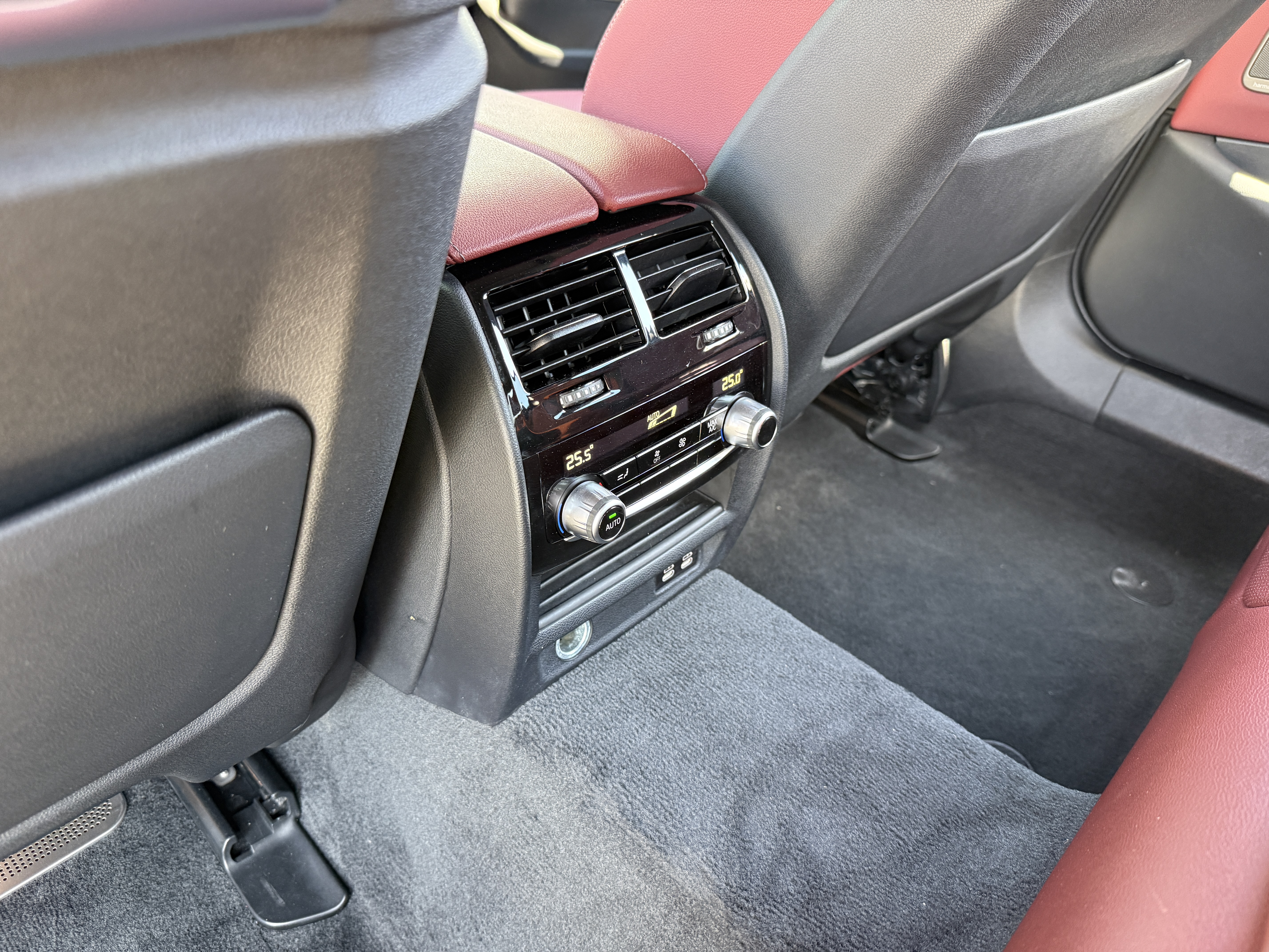BMW 5 Series 2022 #20 BMW 5 Series 2022 car image #20