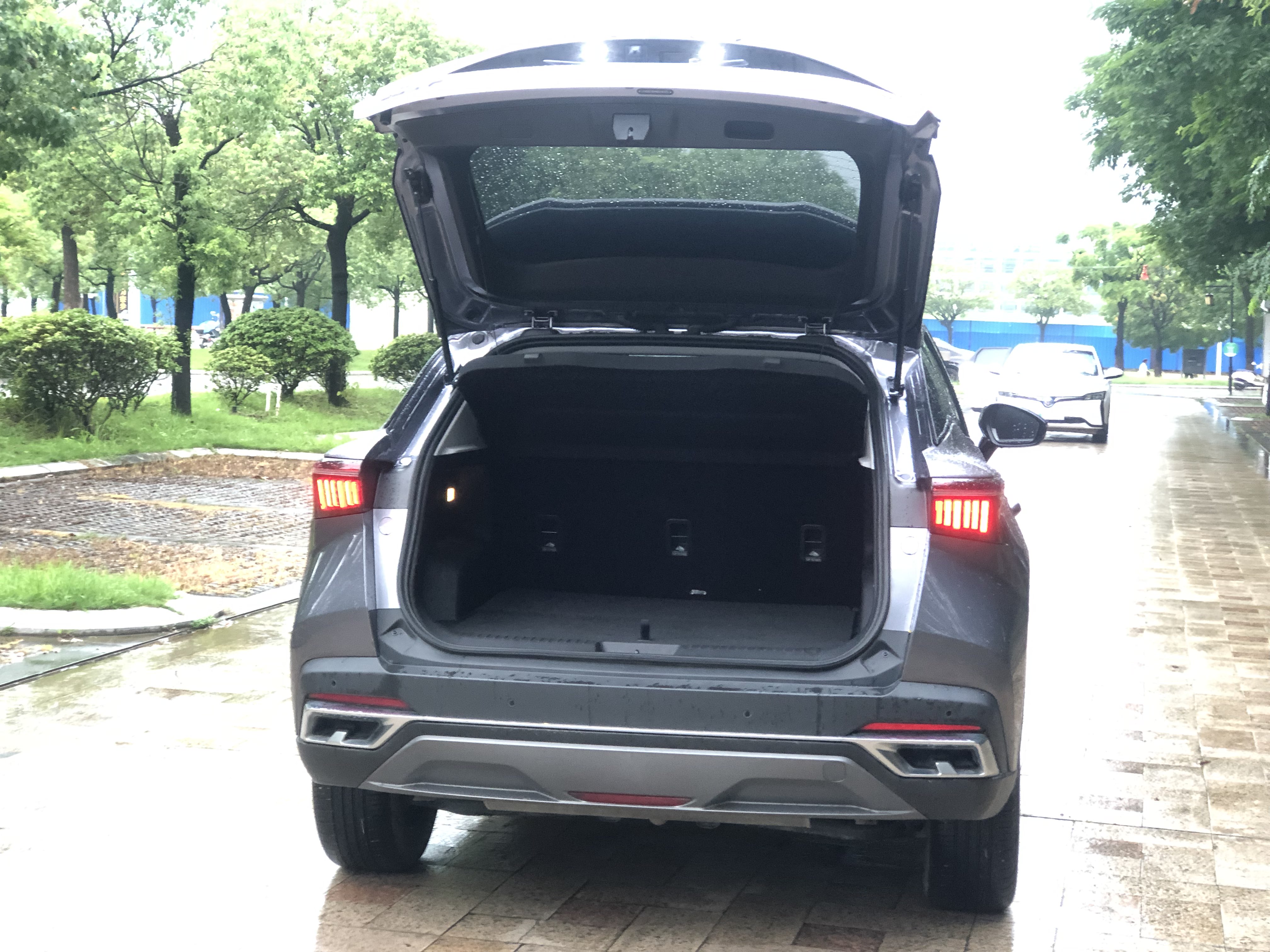 Chery Omoda 2023 car image #20