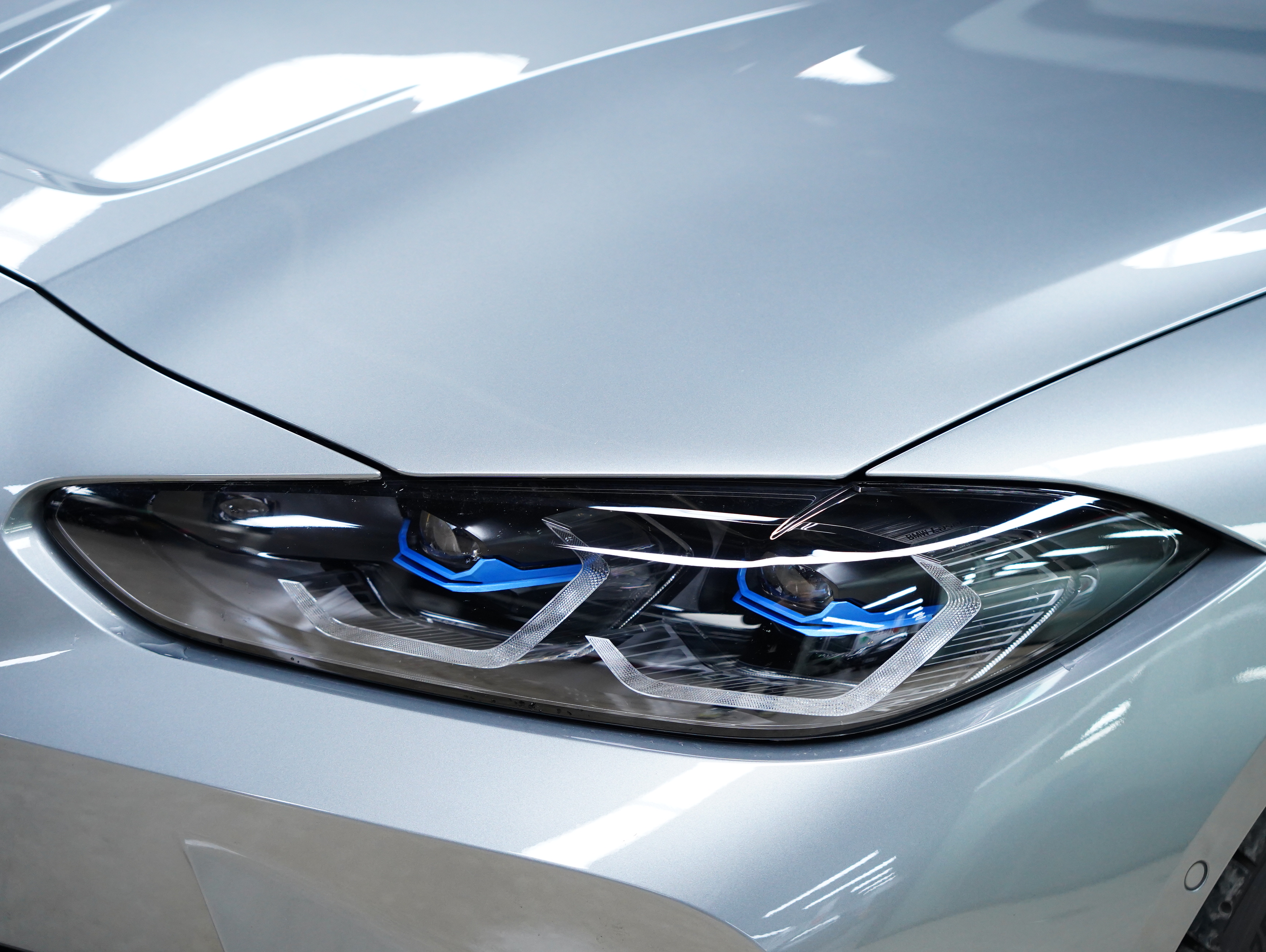 BMW M3 2024 imagen de coche #20