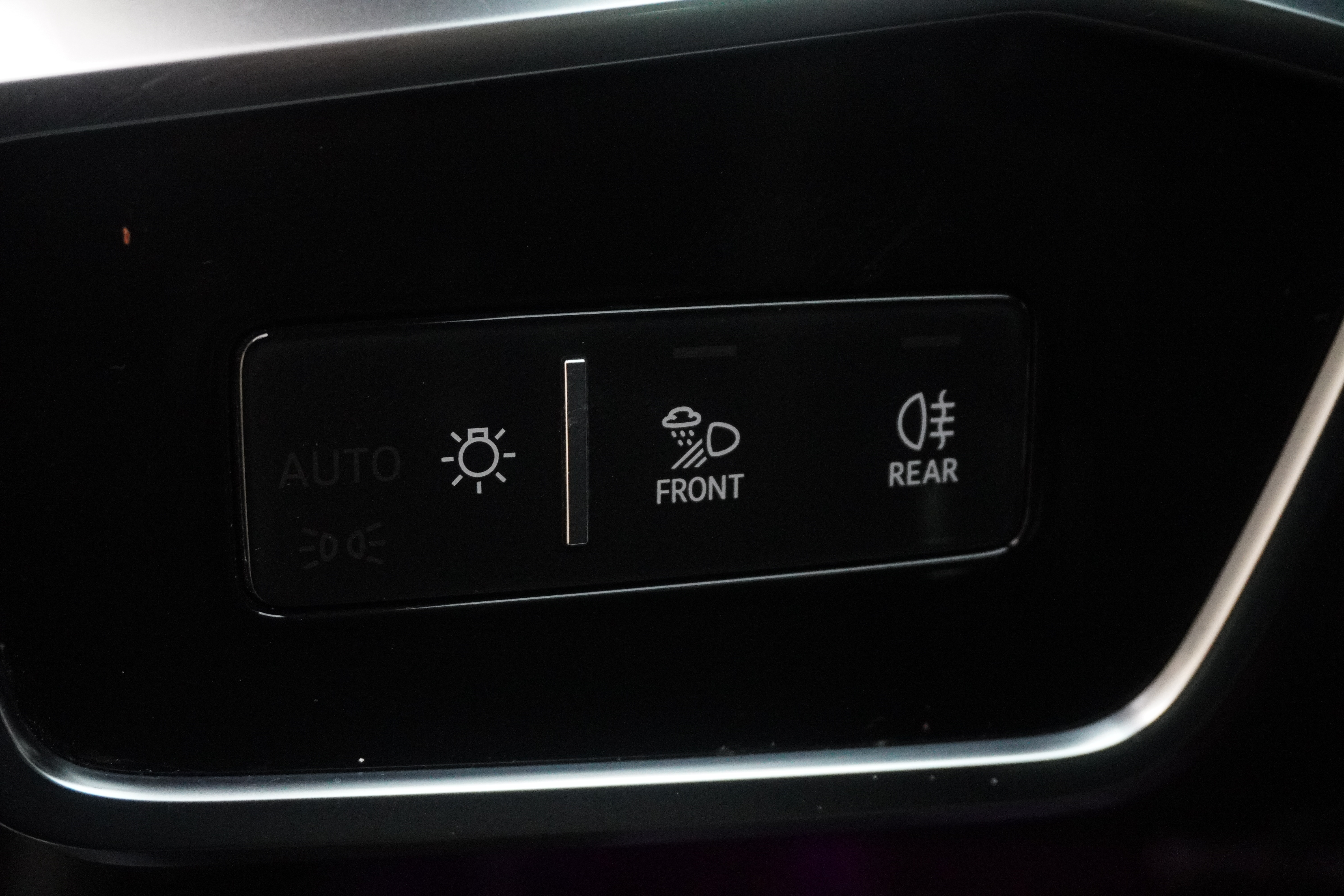 Audi A6L 2022 car image #20