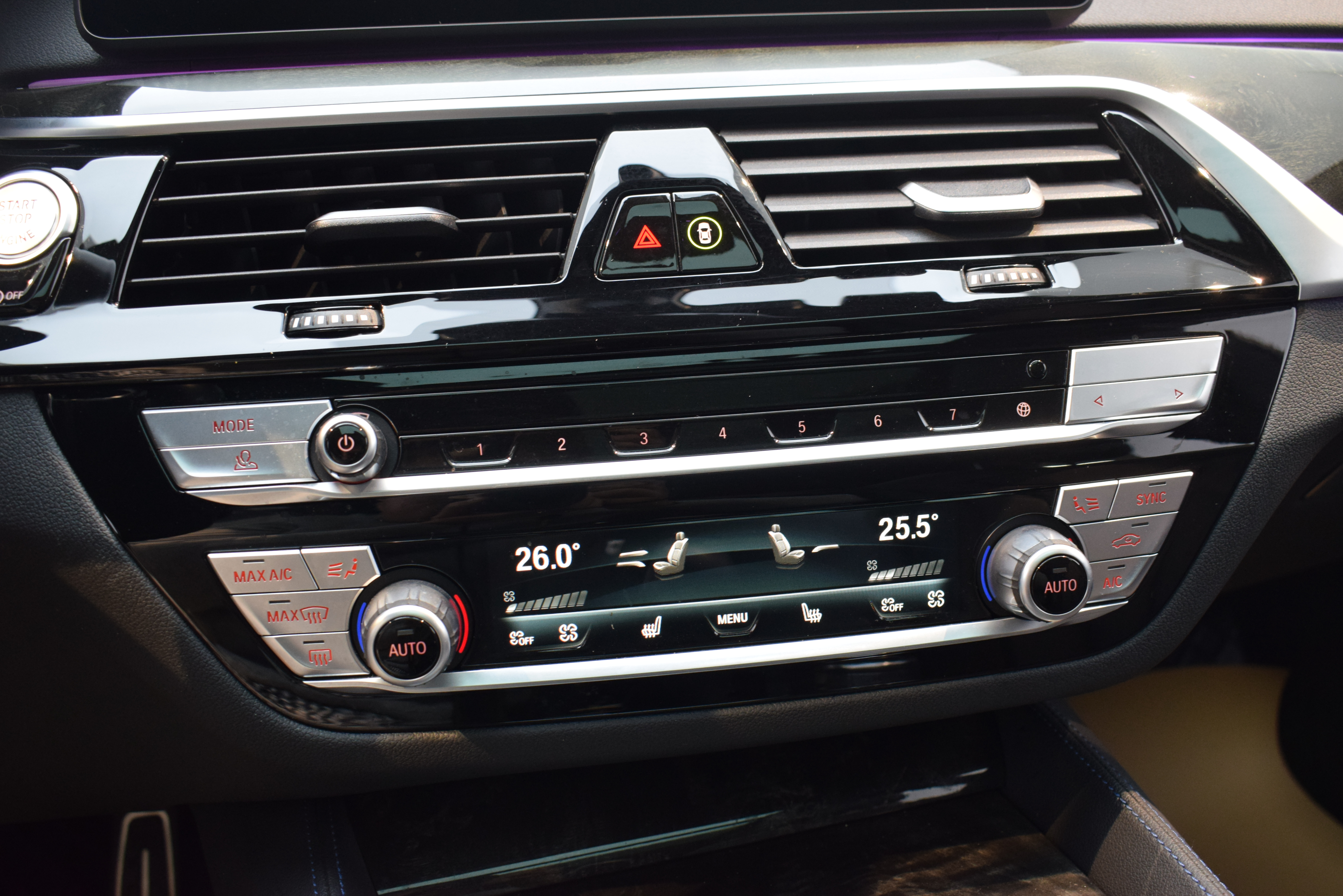 BMW 6 Series GT 2023 car image #20