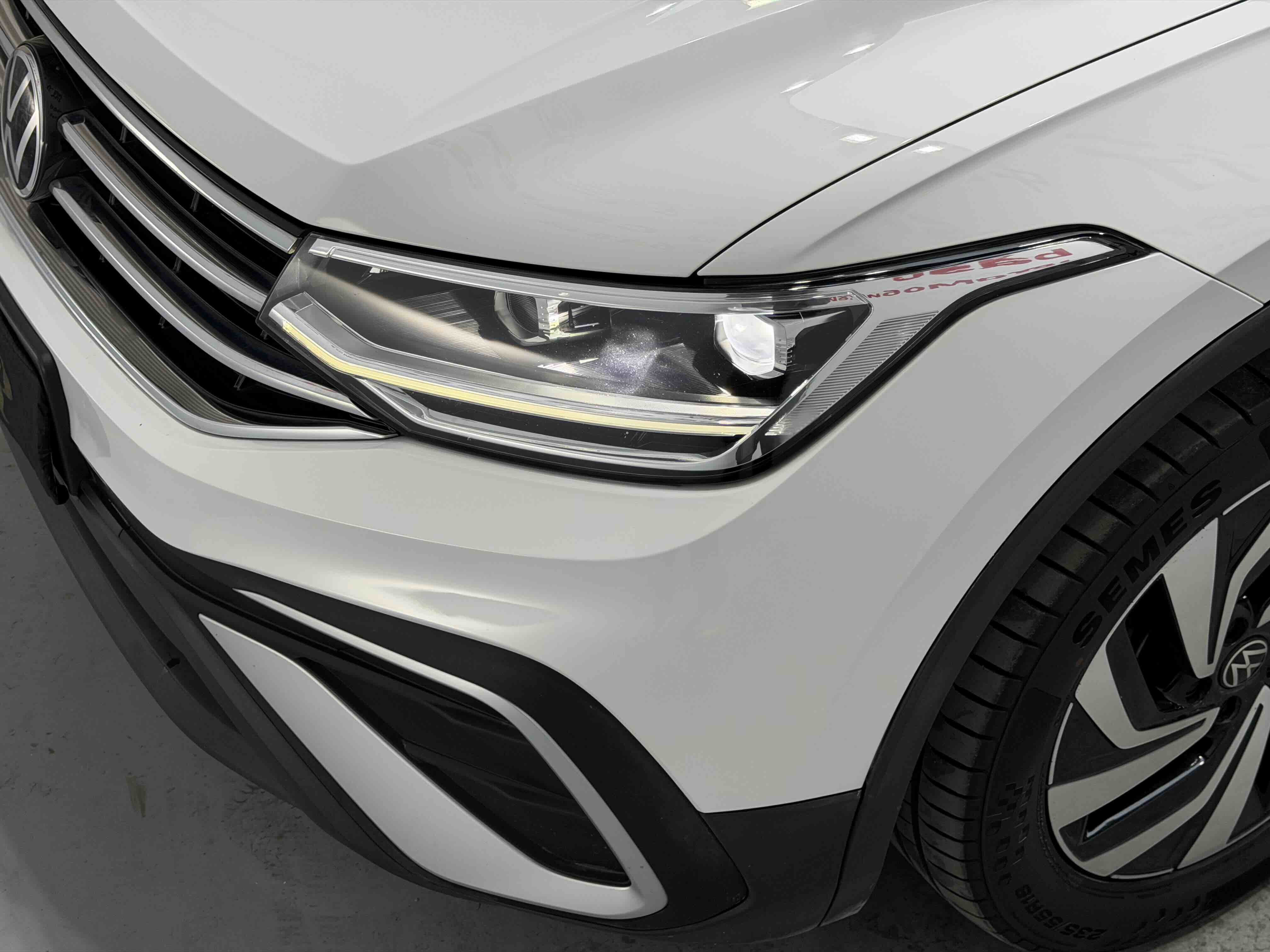 Volkswagen Tiguan L 2023 #20 Volkswagen Tiguan L 2023 car image #20