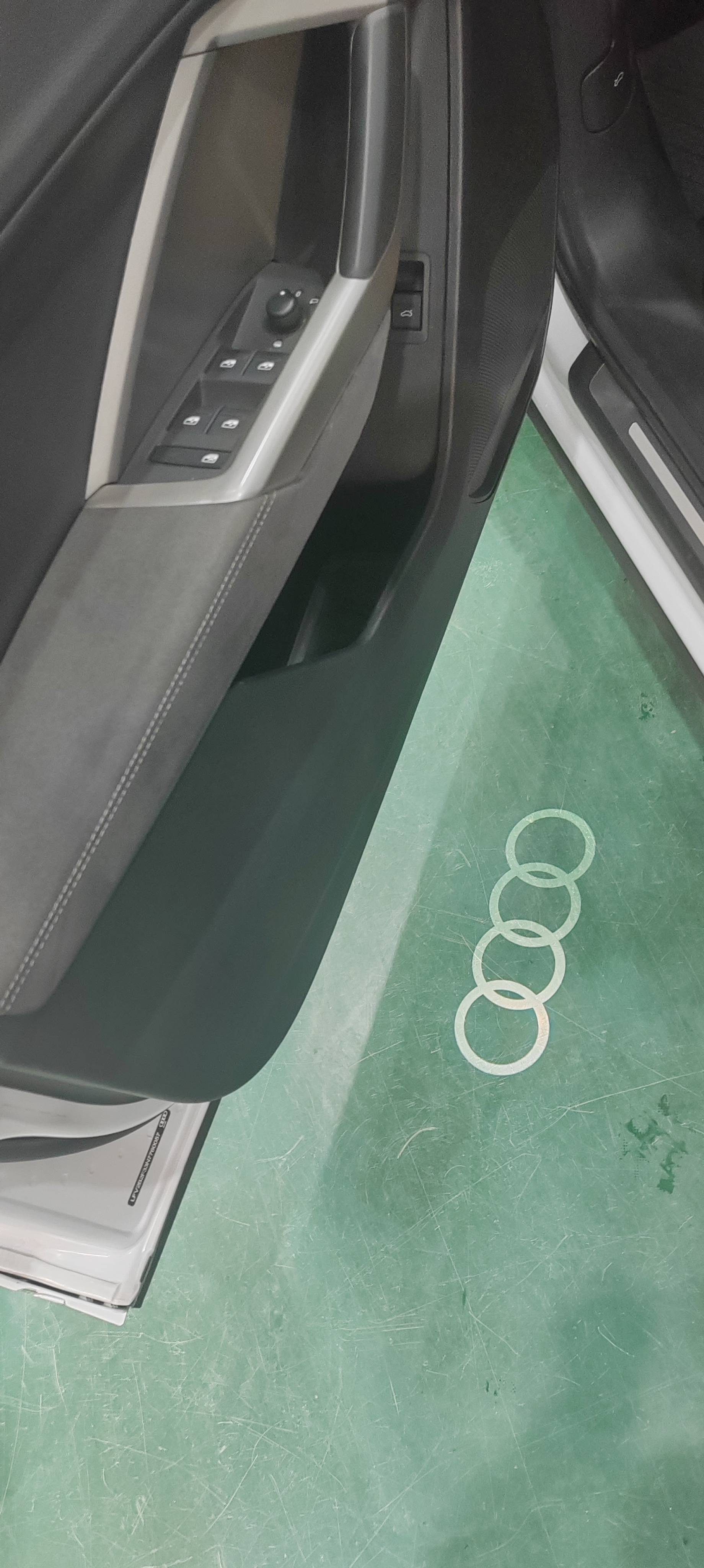Audi Q3 2023 car image #20