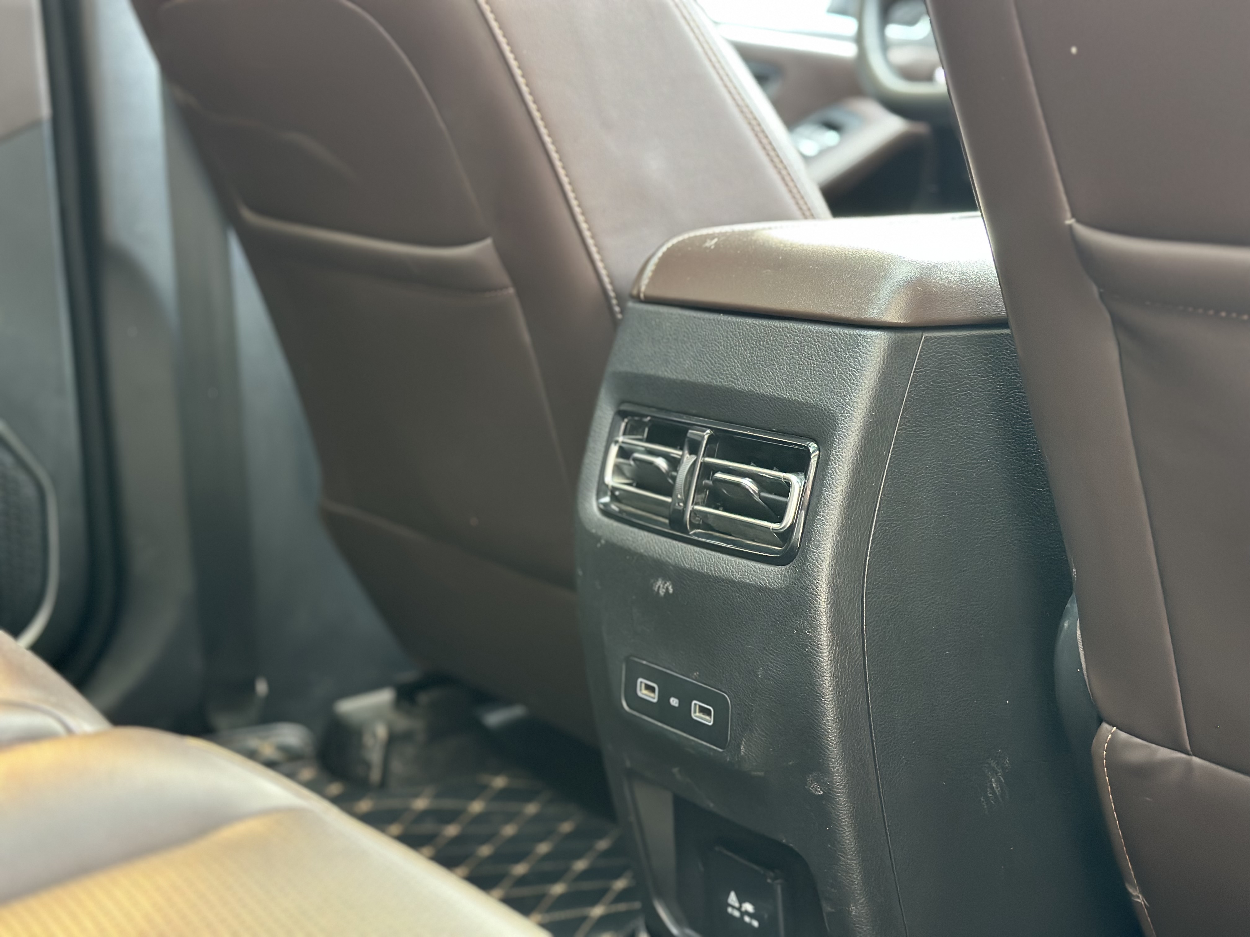 Jetour X90 PLUS 2023 #20 Jetour X90 PLUS 2023 image de voiture #20
