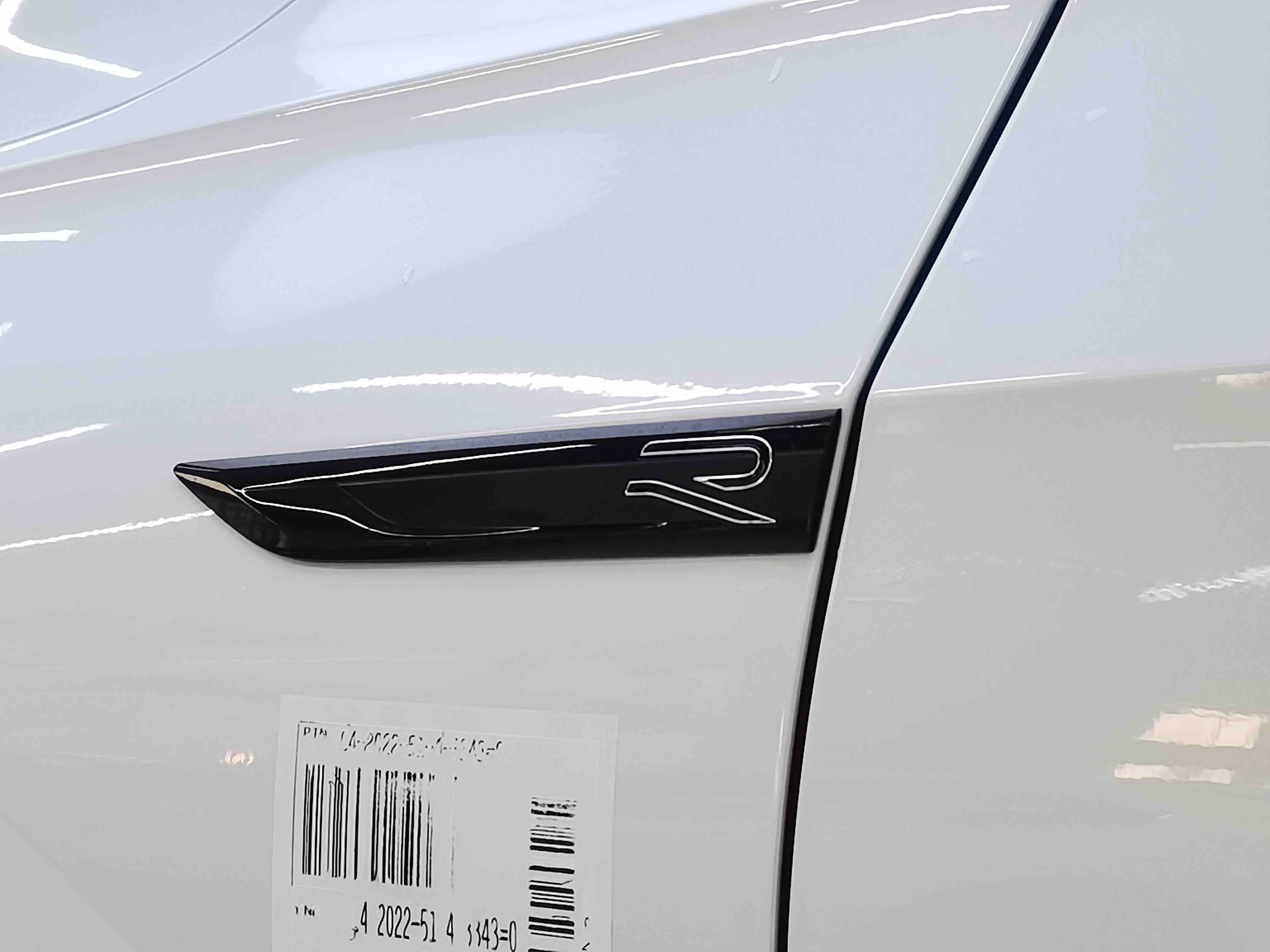 Volkswagen Golf 2023 car image #20