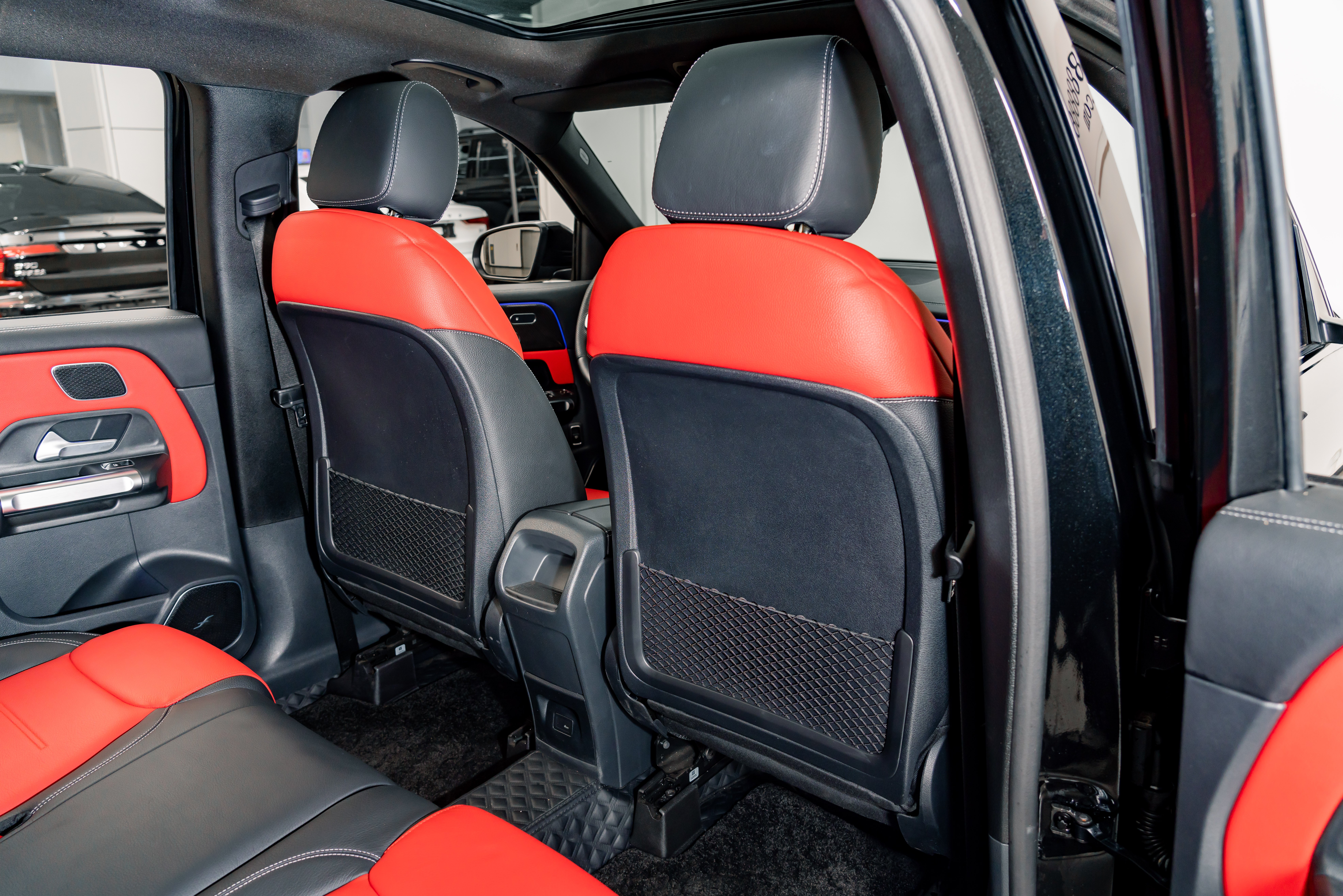 Mercedes-Benz GLB AMG 2023 car image #20