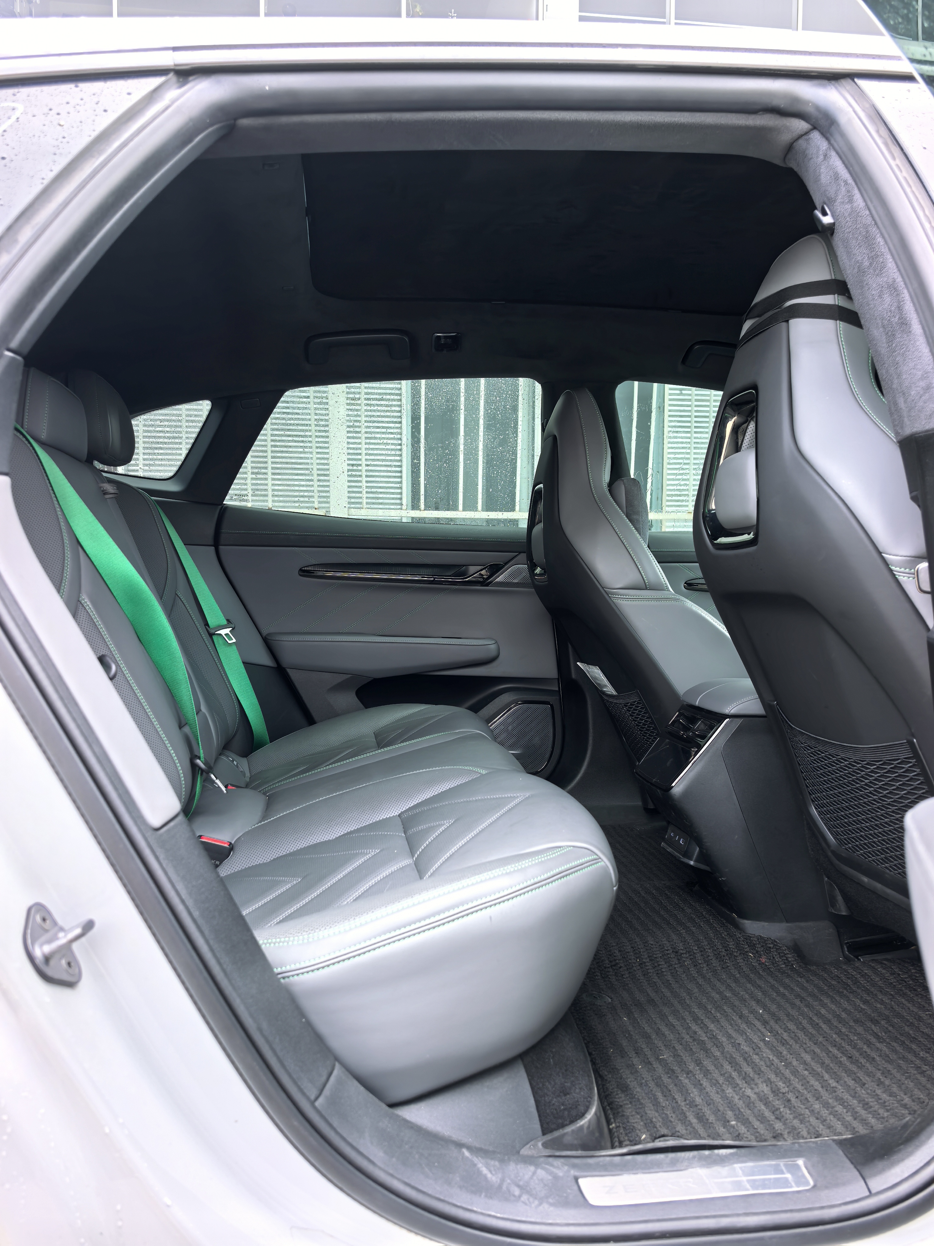 极氪 极氪001 2023 汽车图片 #20