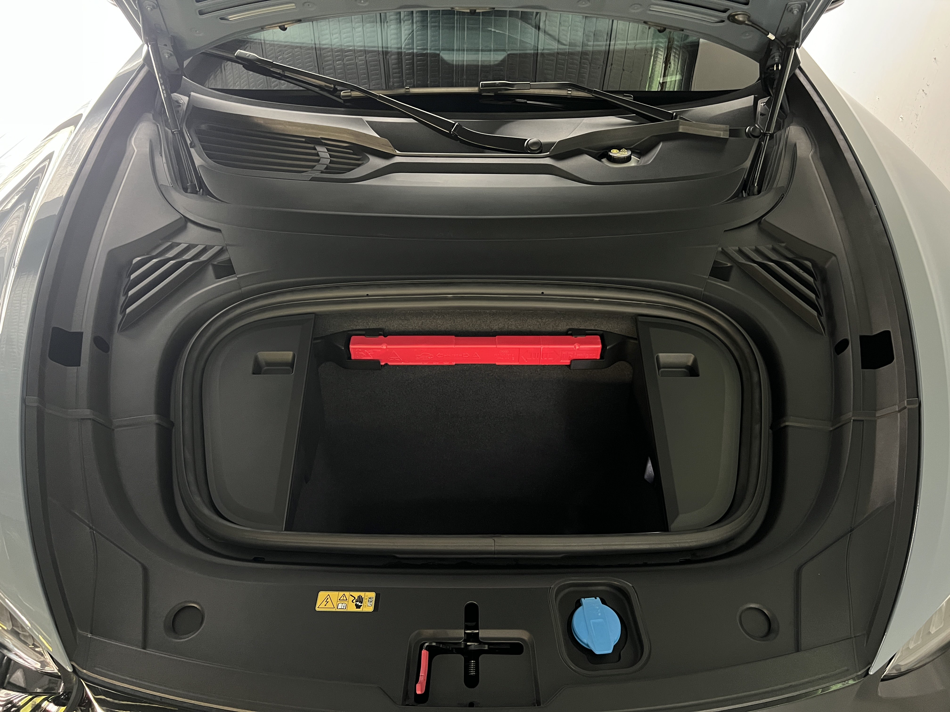 Audi RS e-tron GT 2024 car image #20