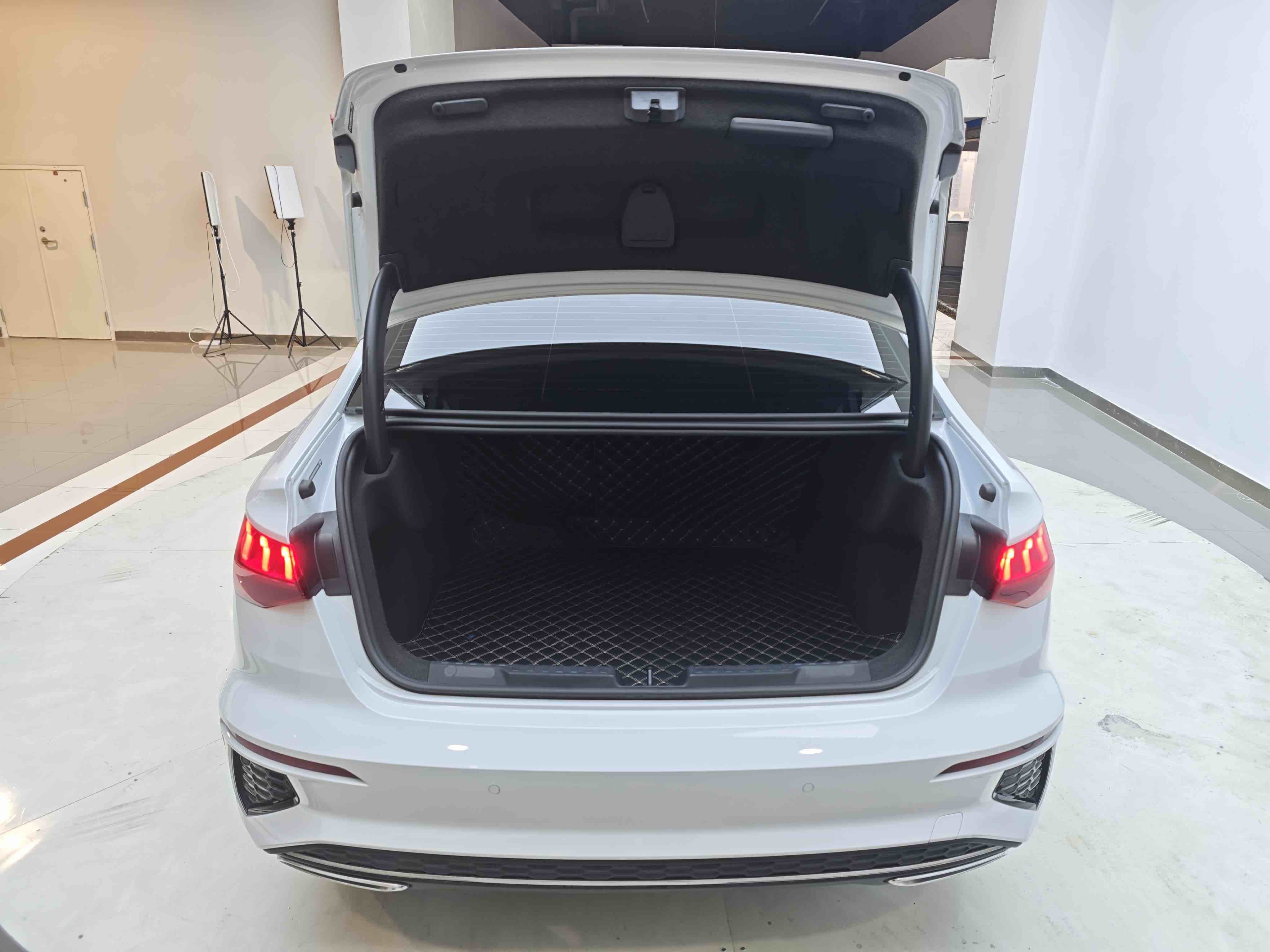 Audi A3 2023 car image #20