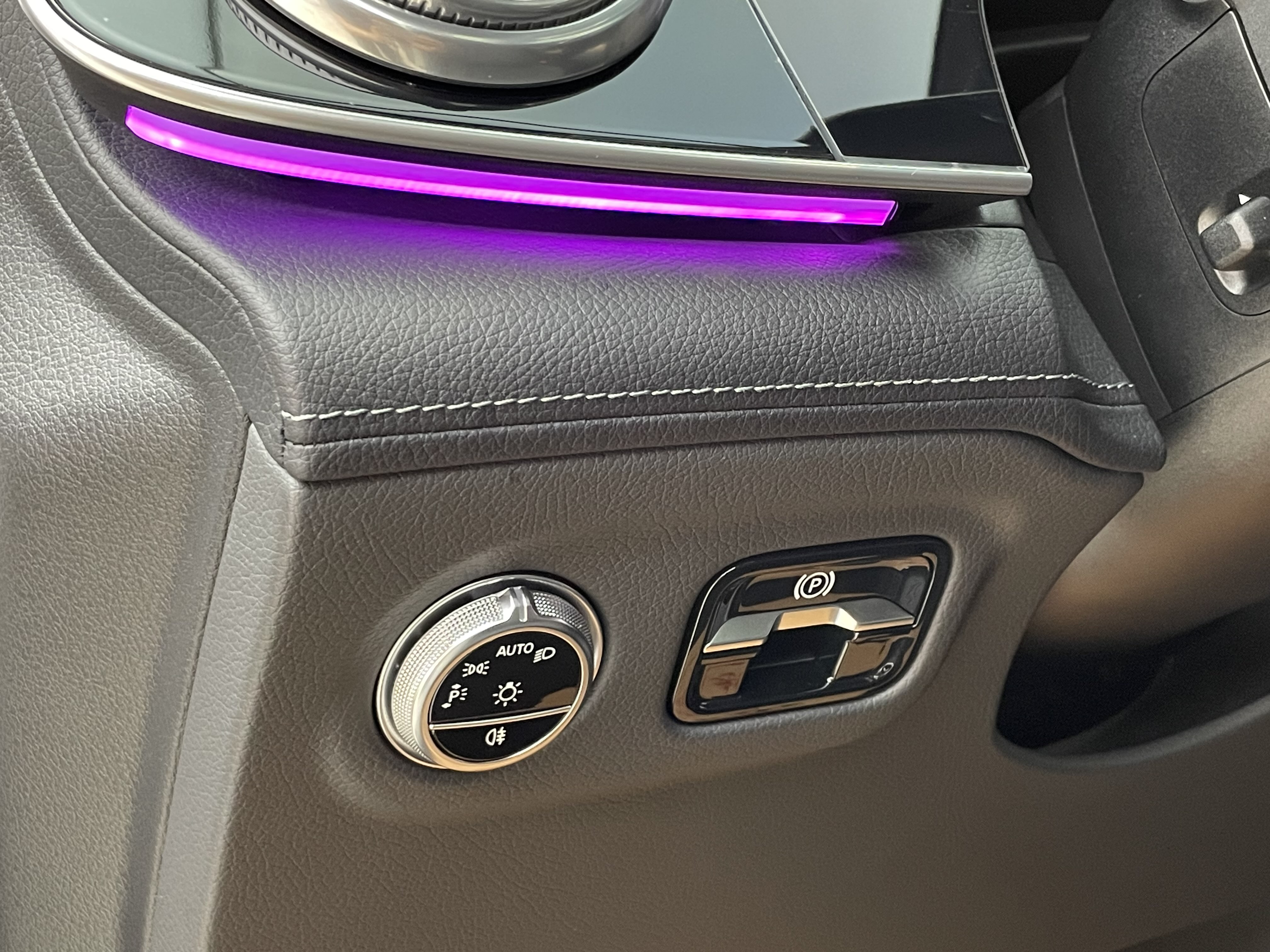 Mercedes-Benz EQS SUV 2025 car image #20