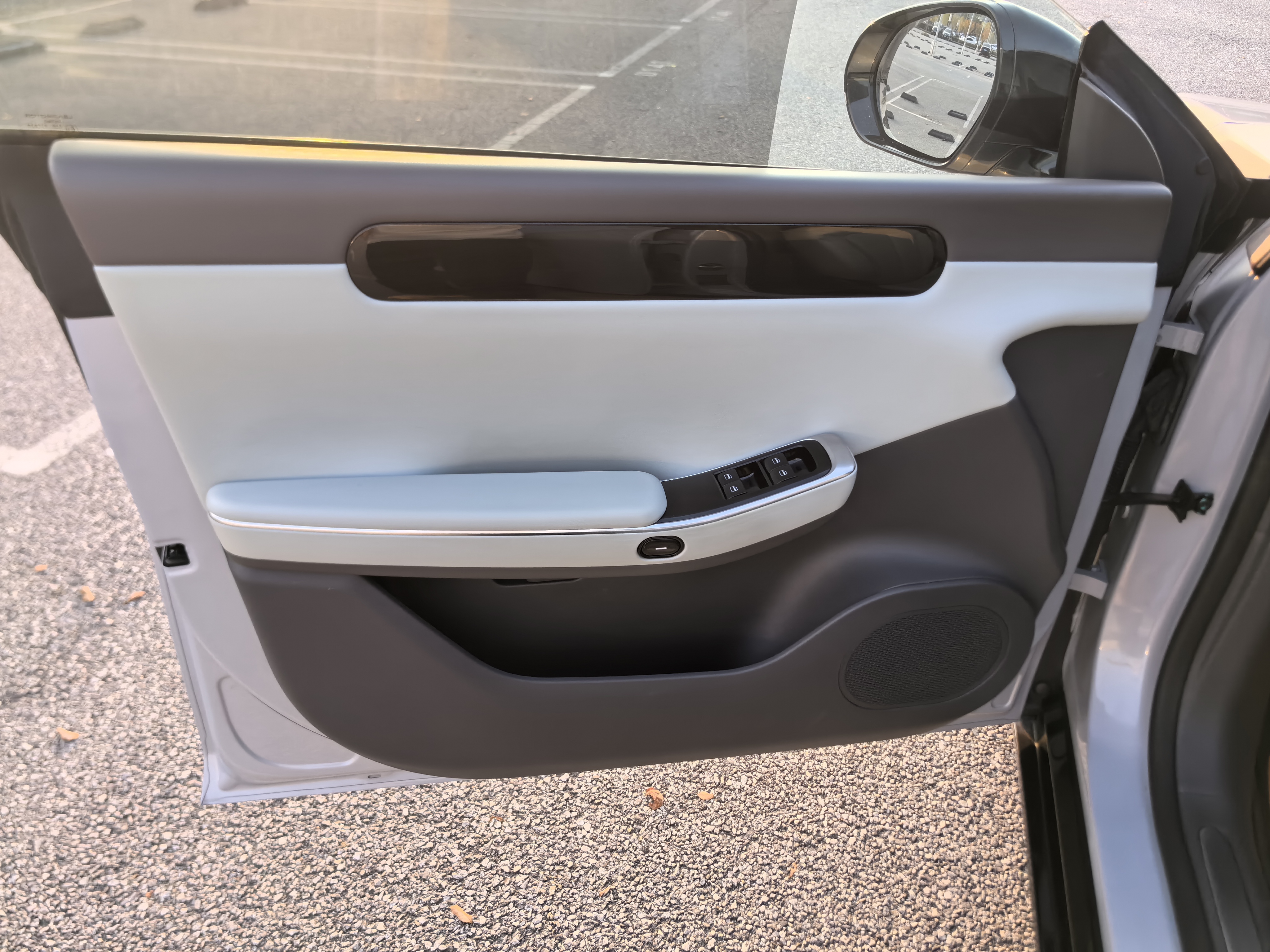 零跑汽车 零跑C01 2023 汽车图片 #20