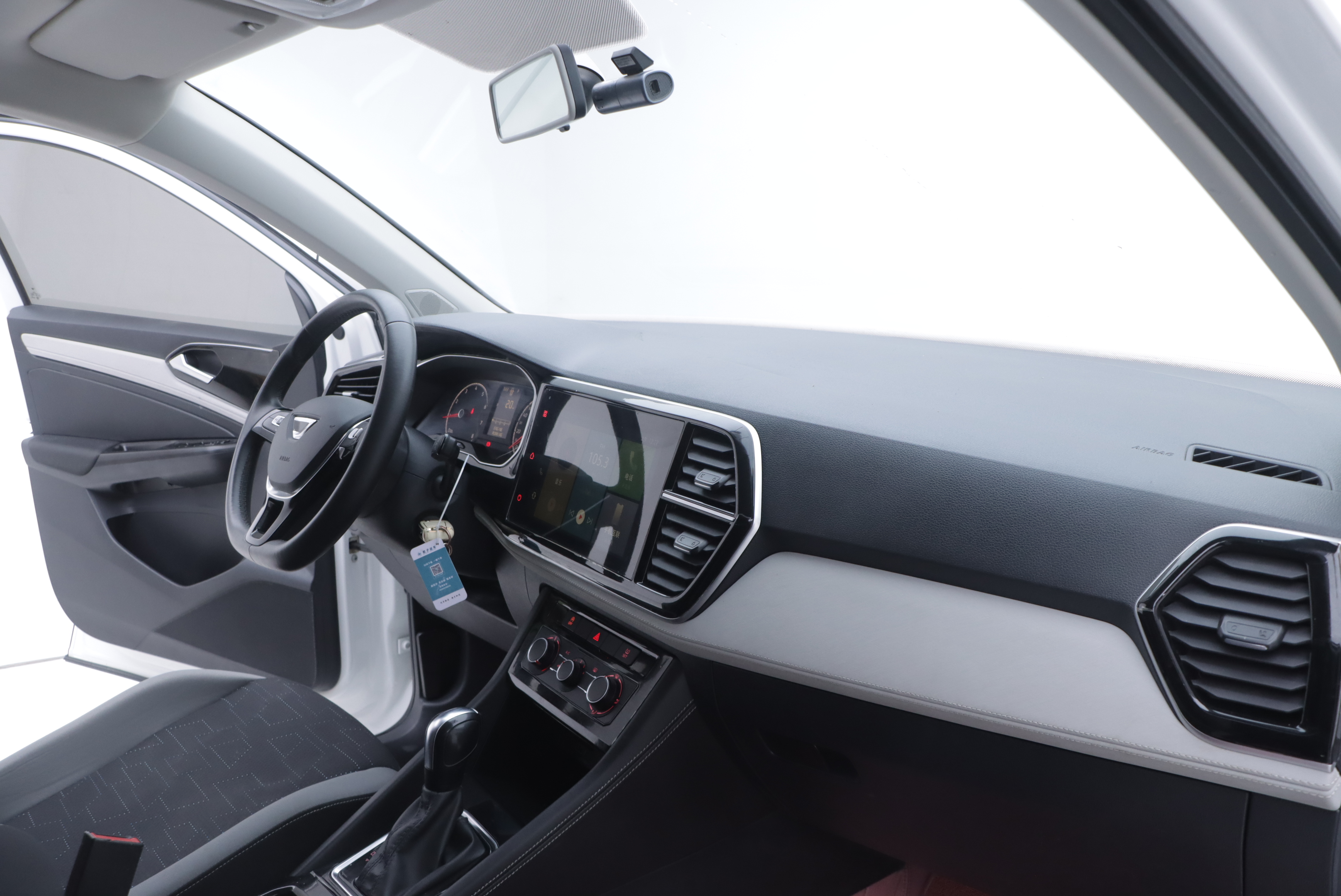 Jetta VS5 2023 car image #20