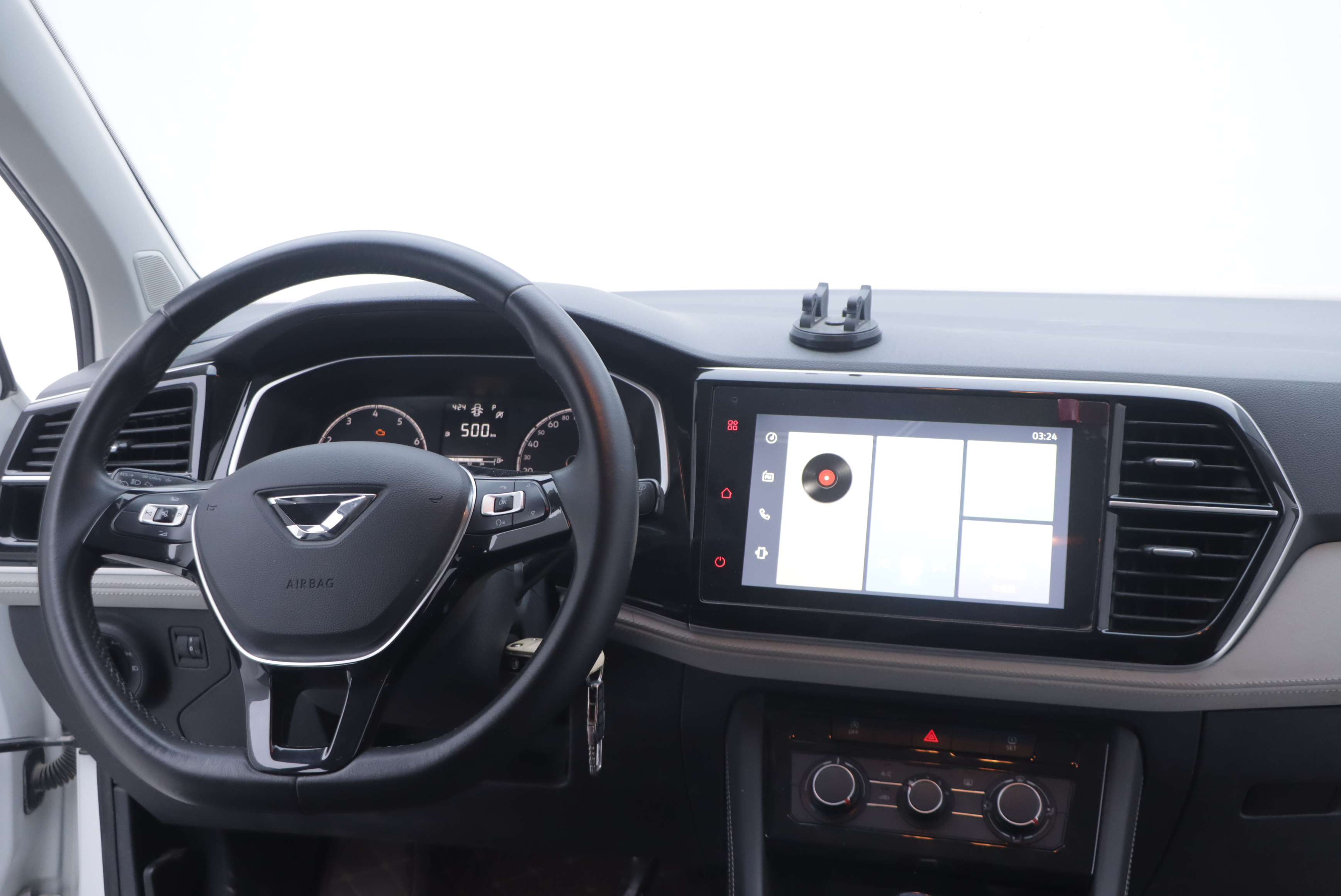 VS5 2023 car image #20