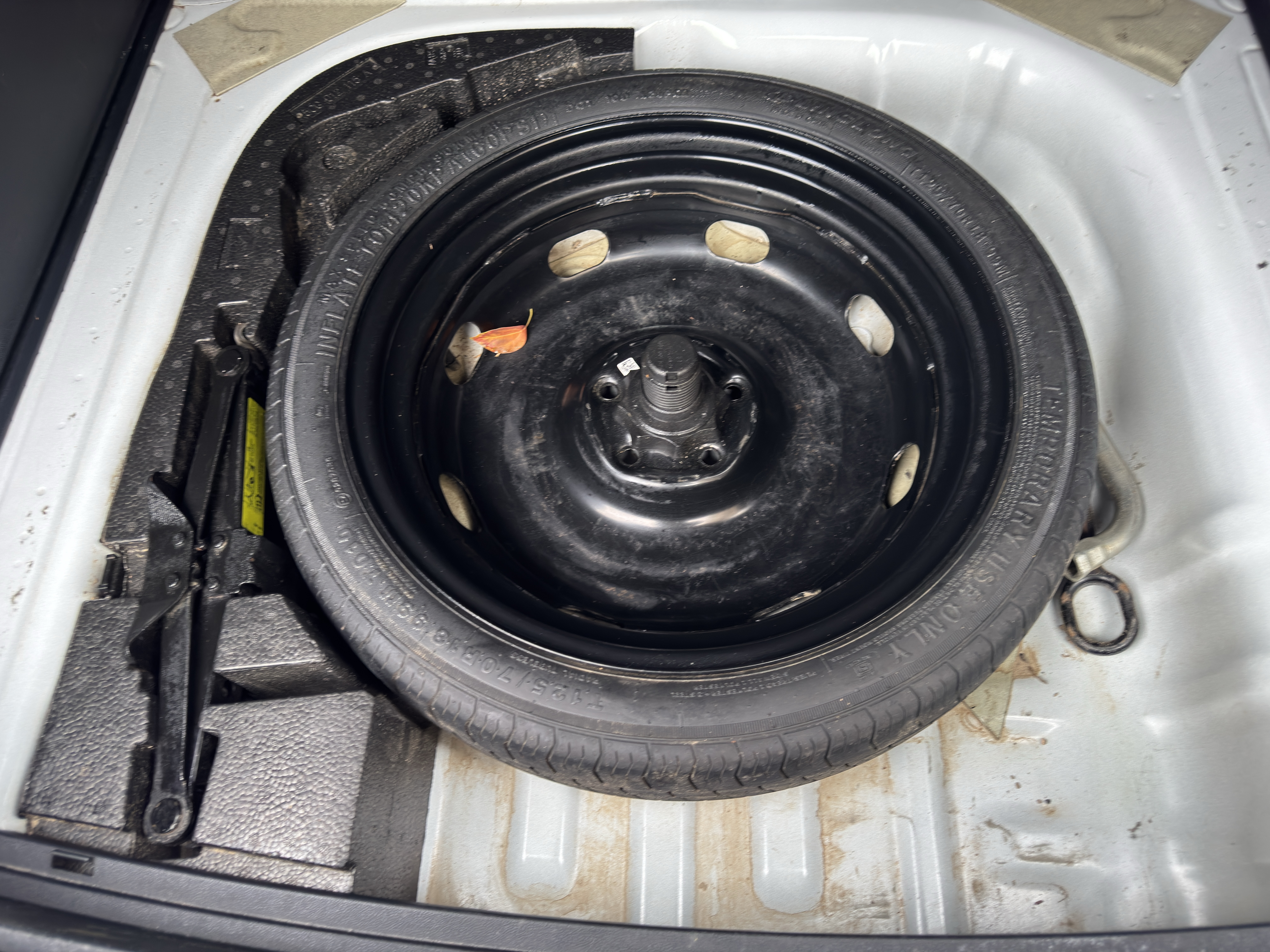 VS5 2023 car image #20