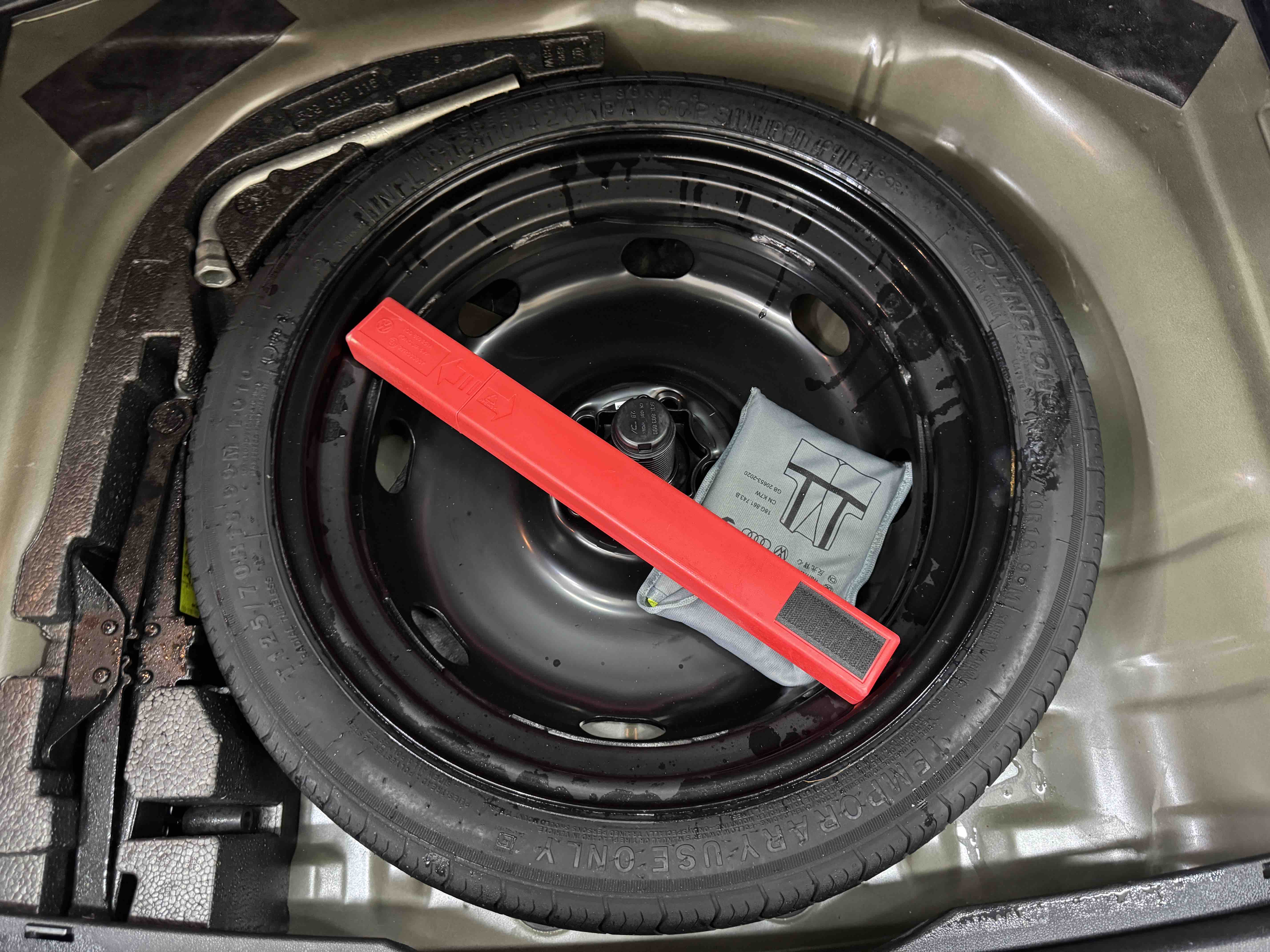 VS5 2022 car image #20