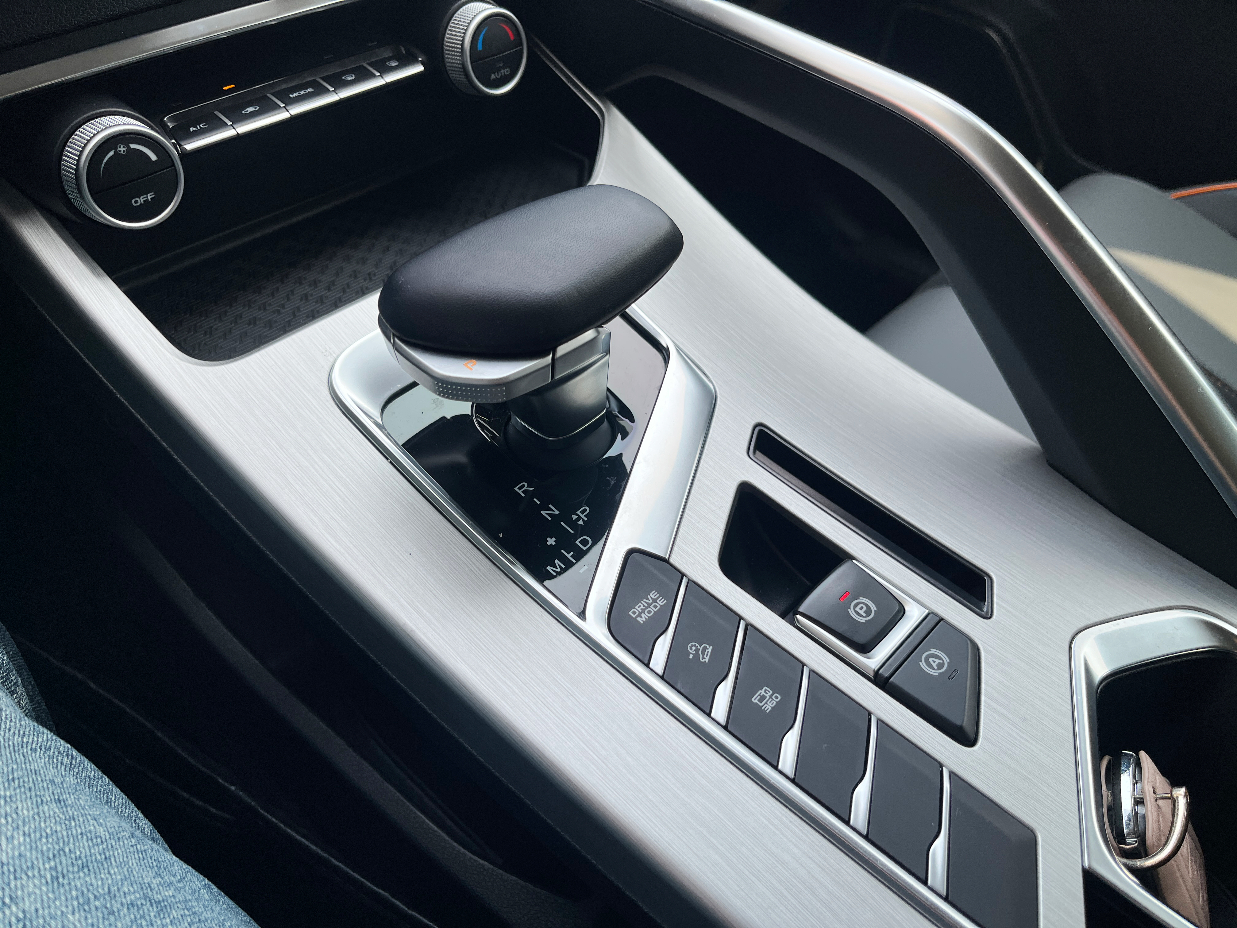 Coolray 2023 immagine di auto #20