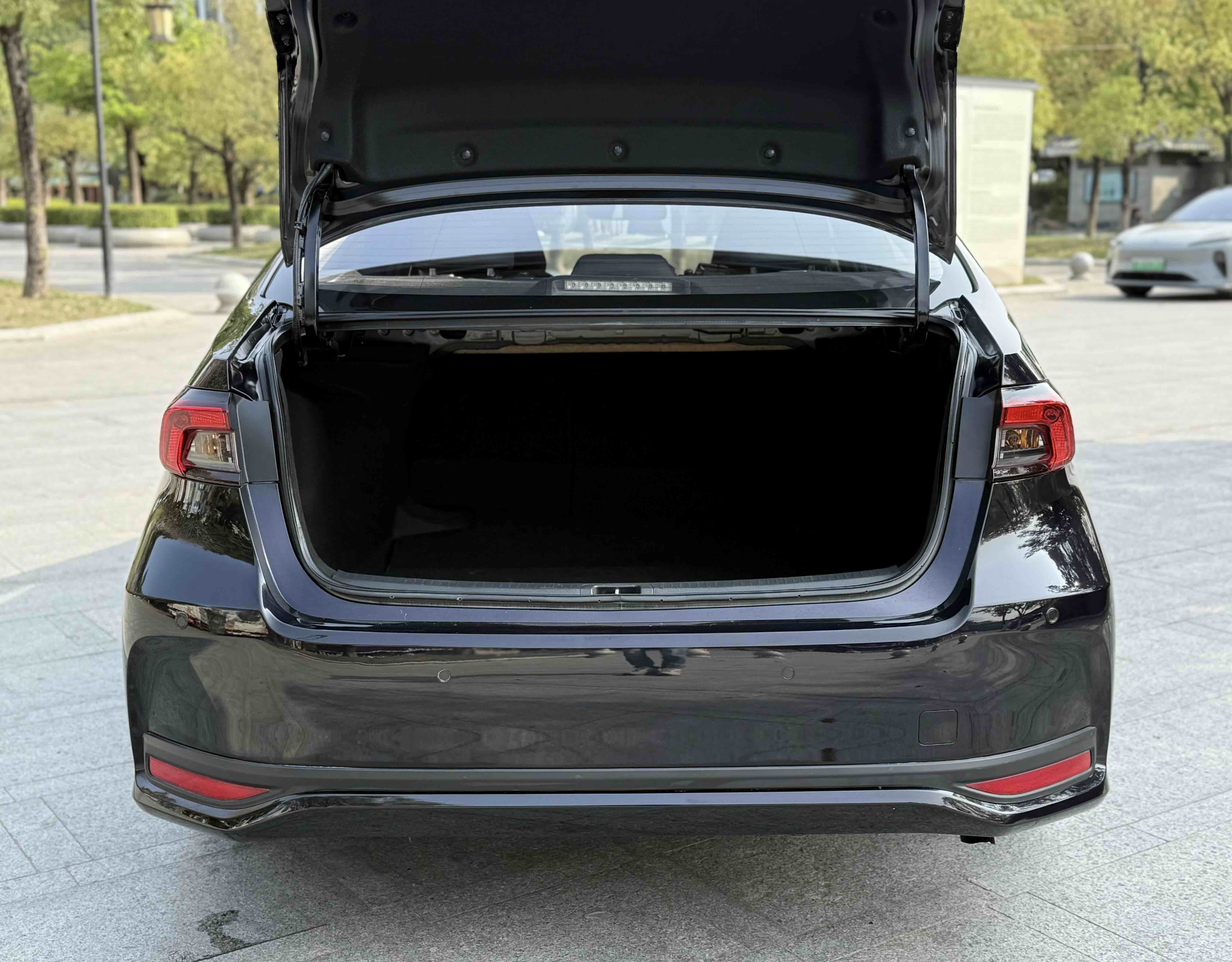 Toyota Allion 2023 immagine di auto #20