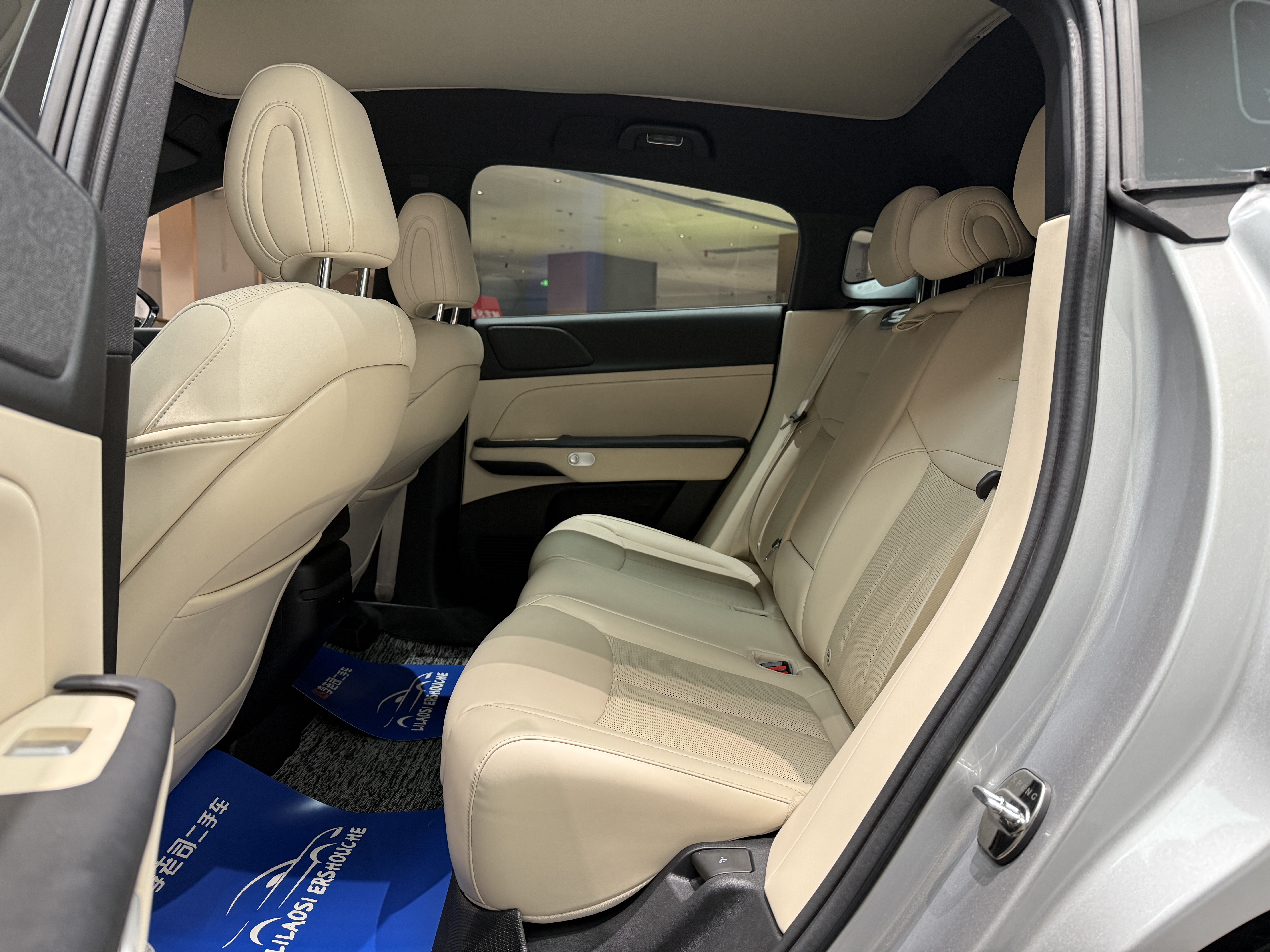 Xpeng G6 2024 صورة سيارة #20