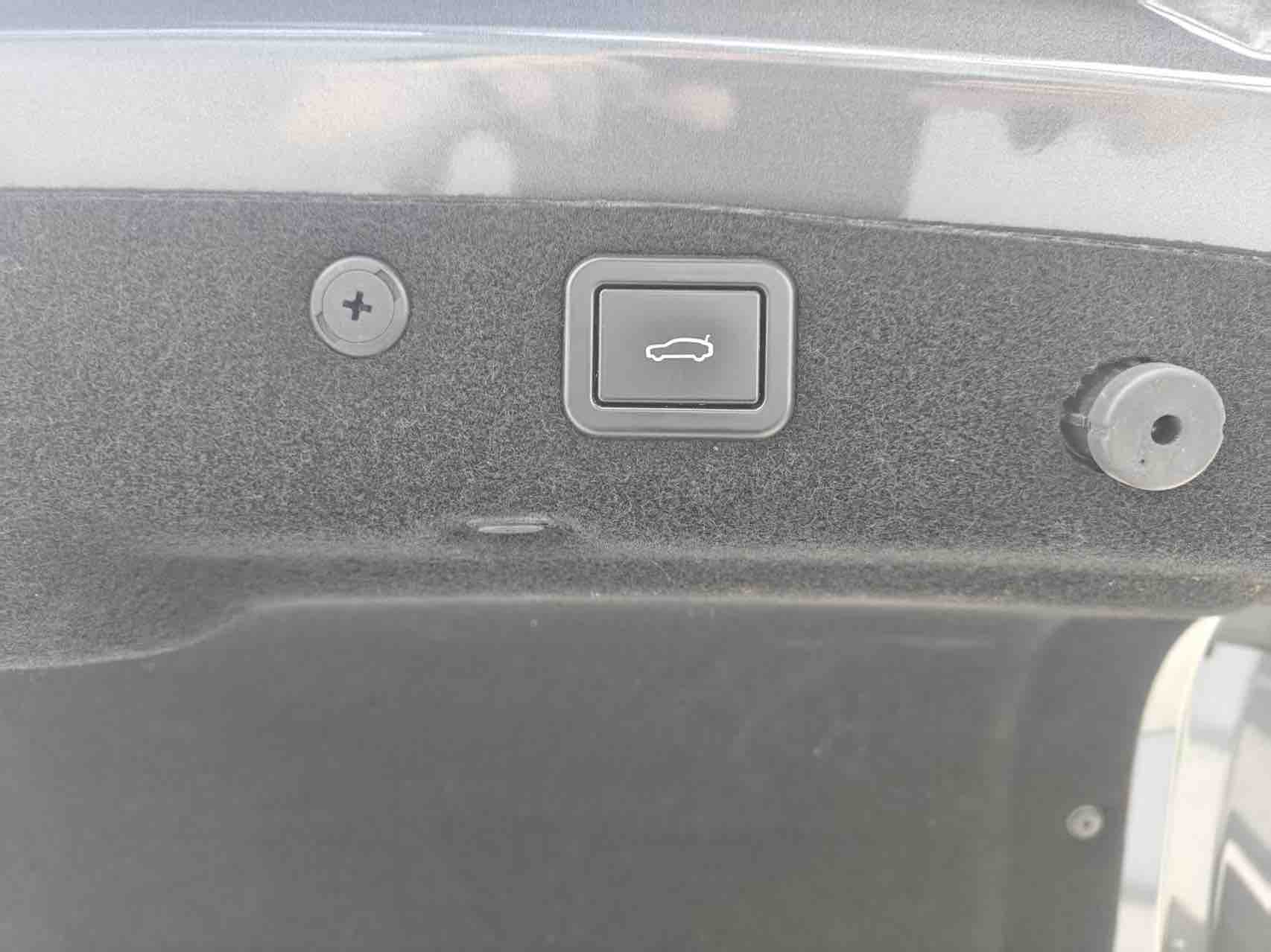 Avatr 2023 car image #20