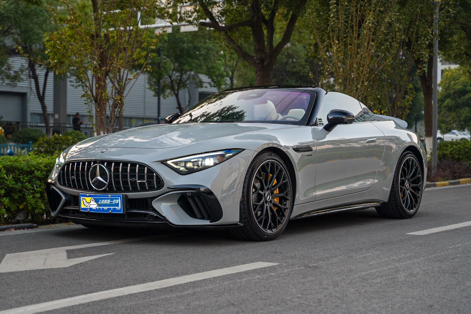 Mercedes-Benz SL Class 2025 immagine di auto #20